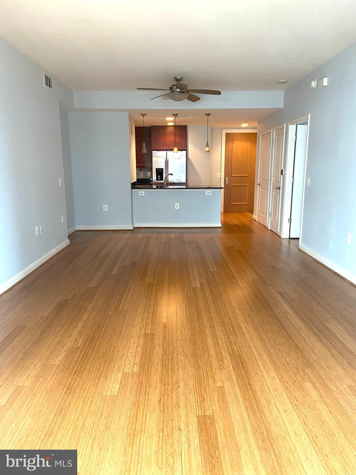 MIDTOWN AT RESTON TOWN CENTER - Residential Lease