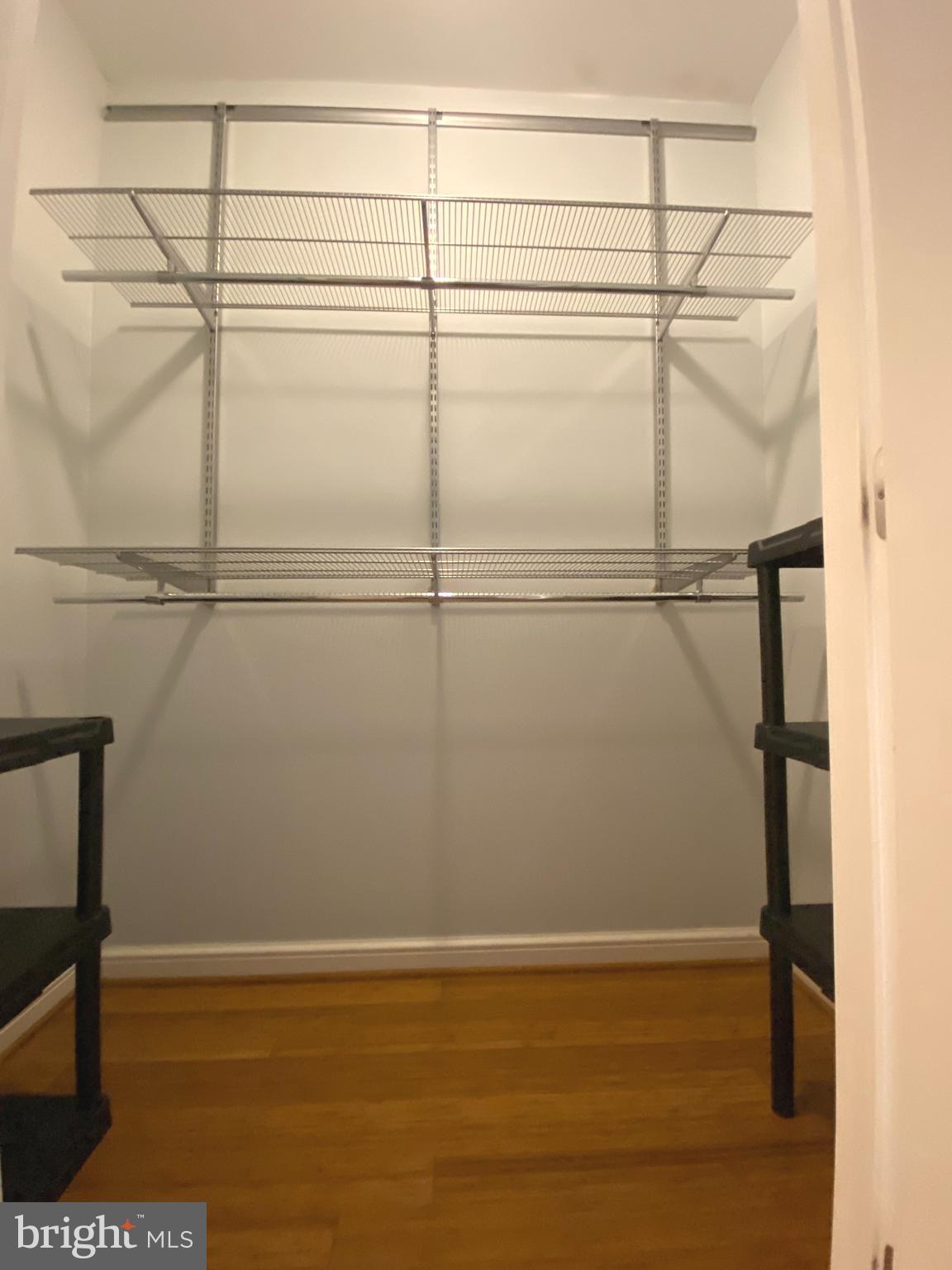 MIDTOWN AT RESTON TOWN CENTER - Residential Lease