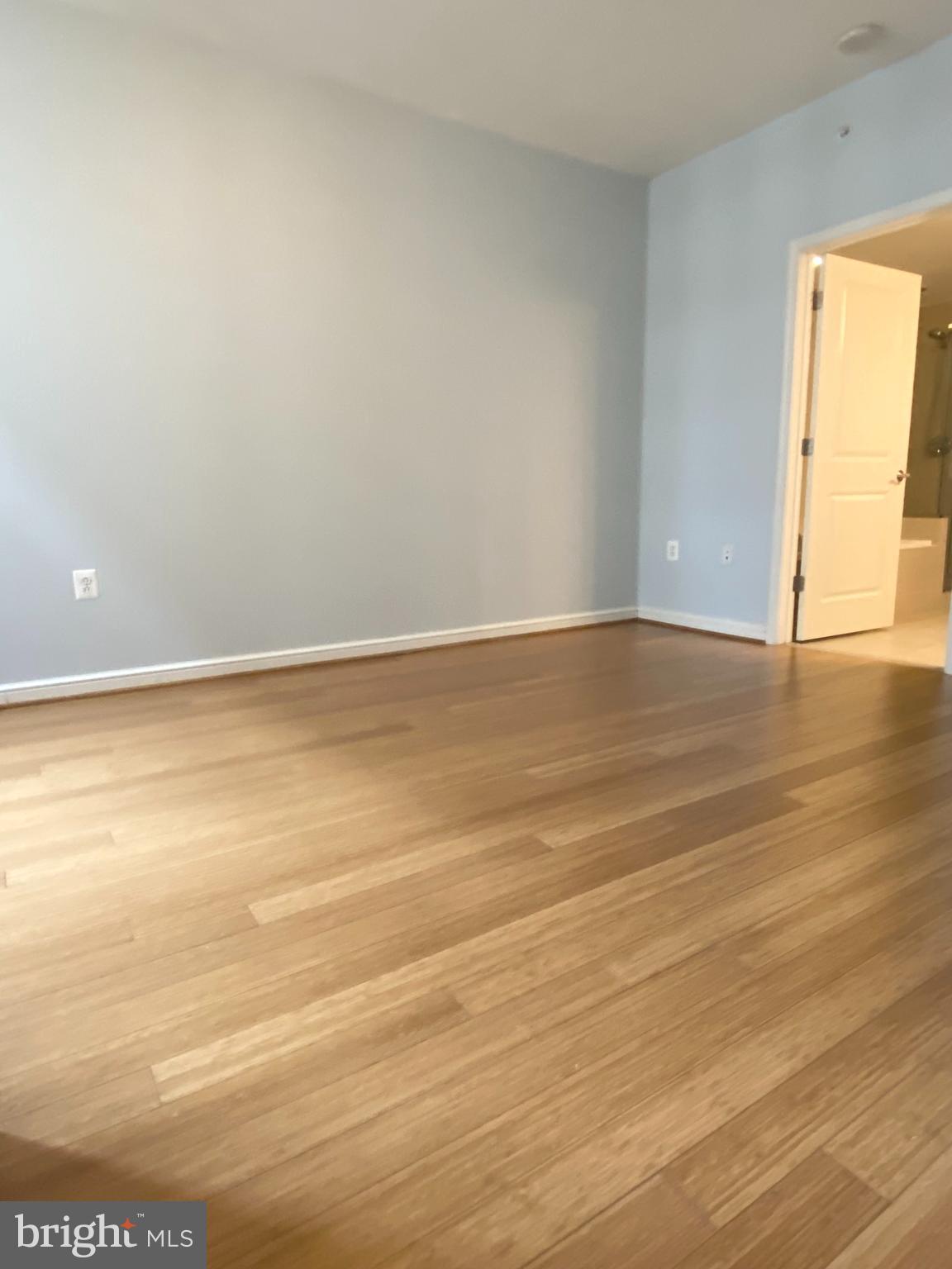 MIDTOWN AT RESTON TOWN CENTER - Residential Lease