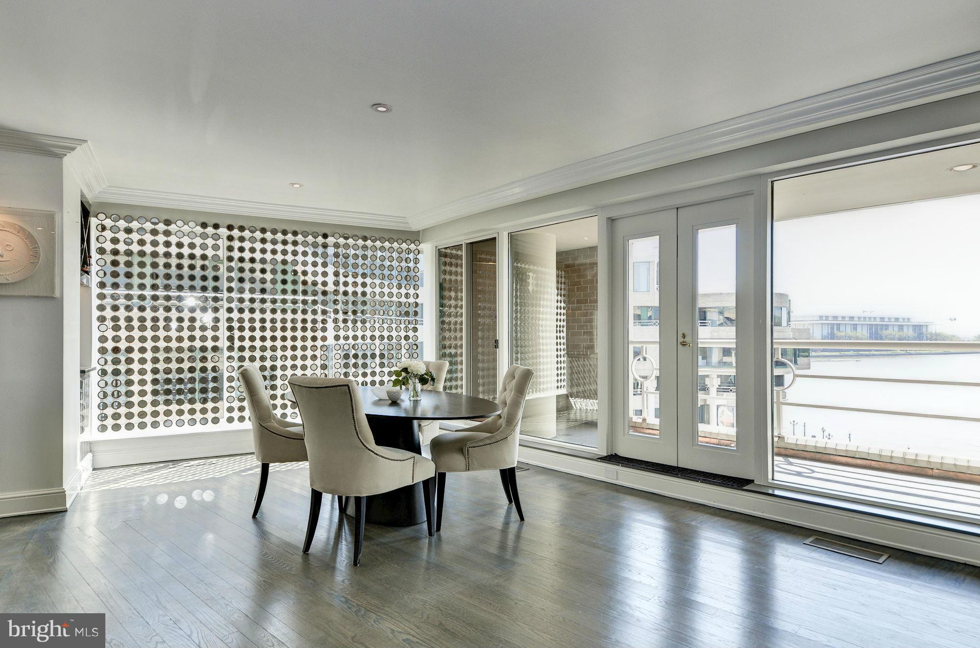 GEORGETOWN - Residential