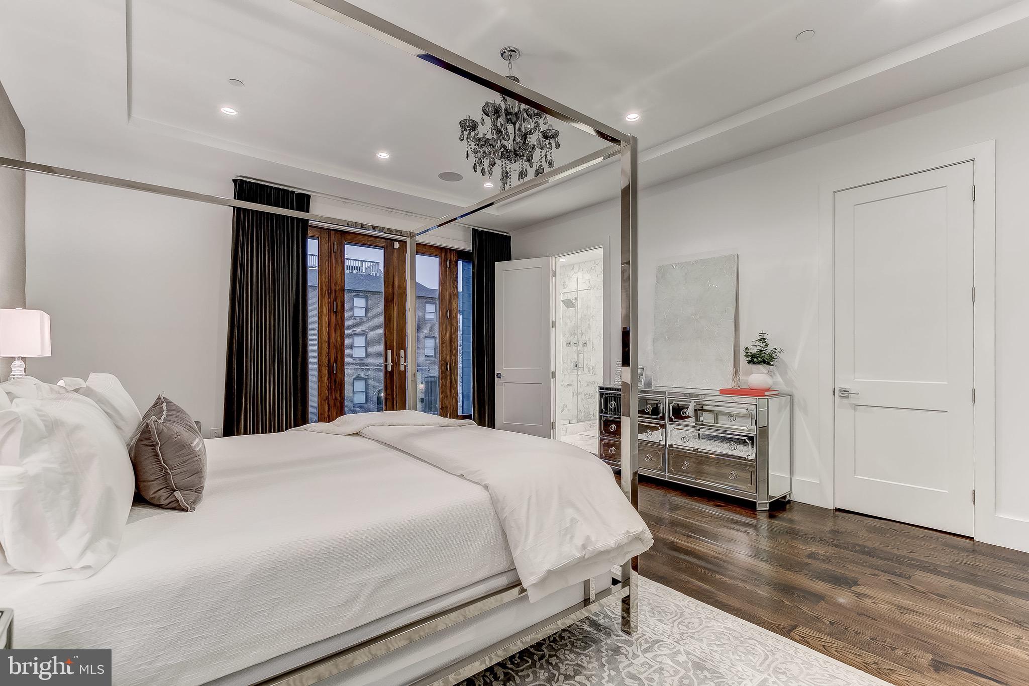 FELLS POINT HISTORIC DISTRICT - Residential