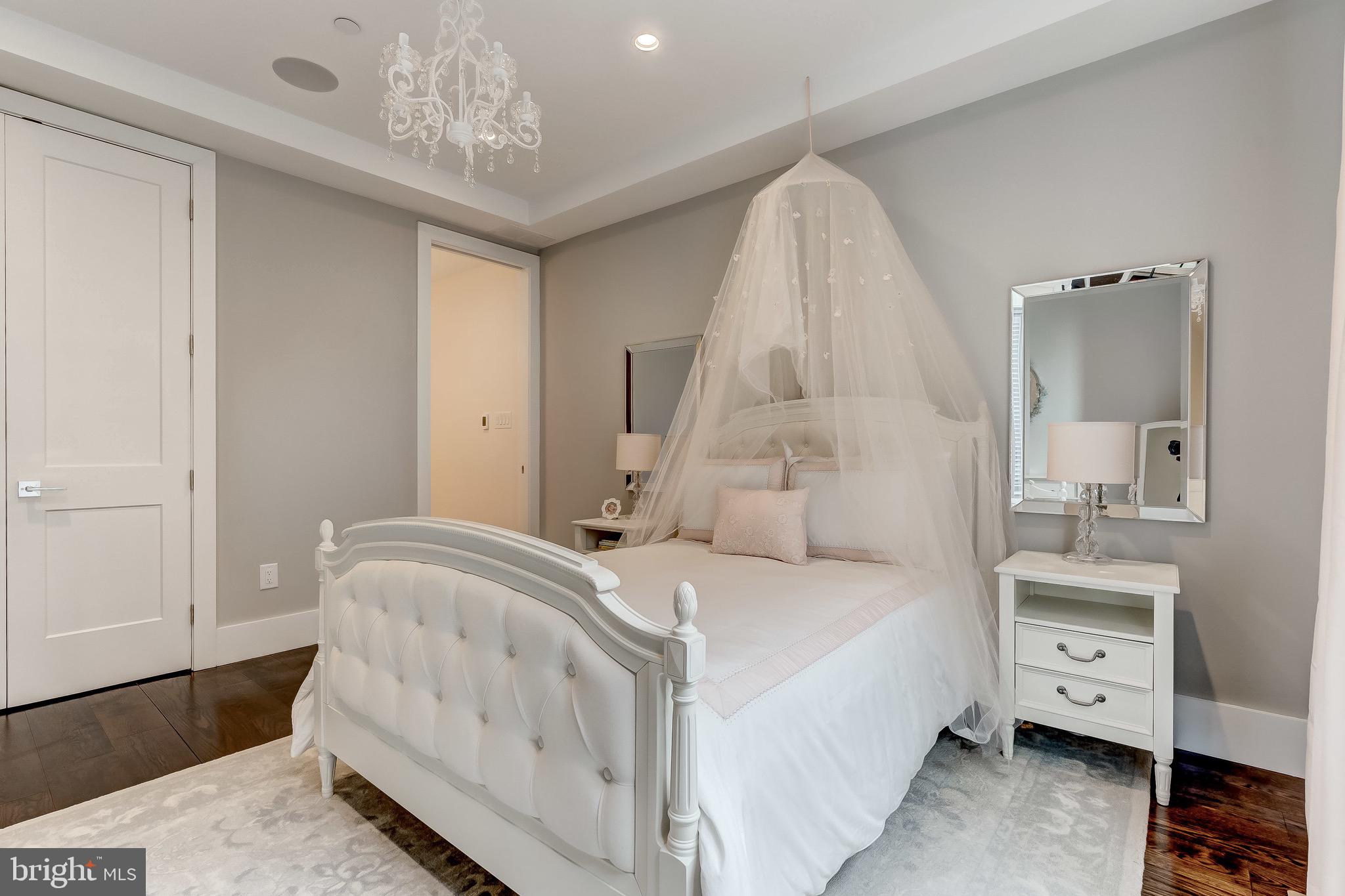 FELLS POINT HISTORIC DISTRICT - Residential