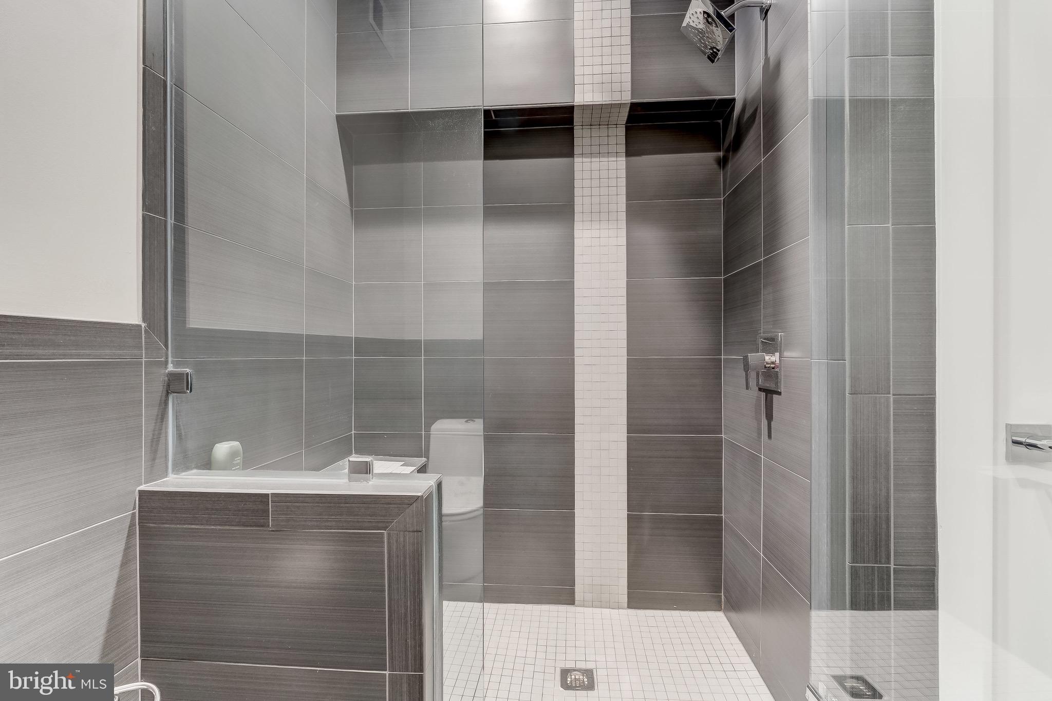 FELLS POINT HISTORIC DISTRICT - Residential