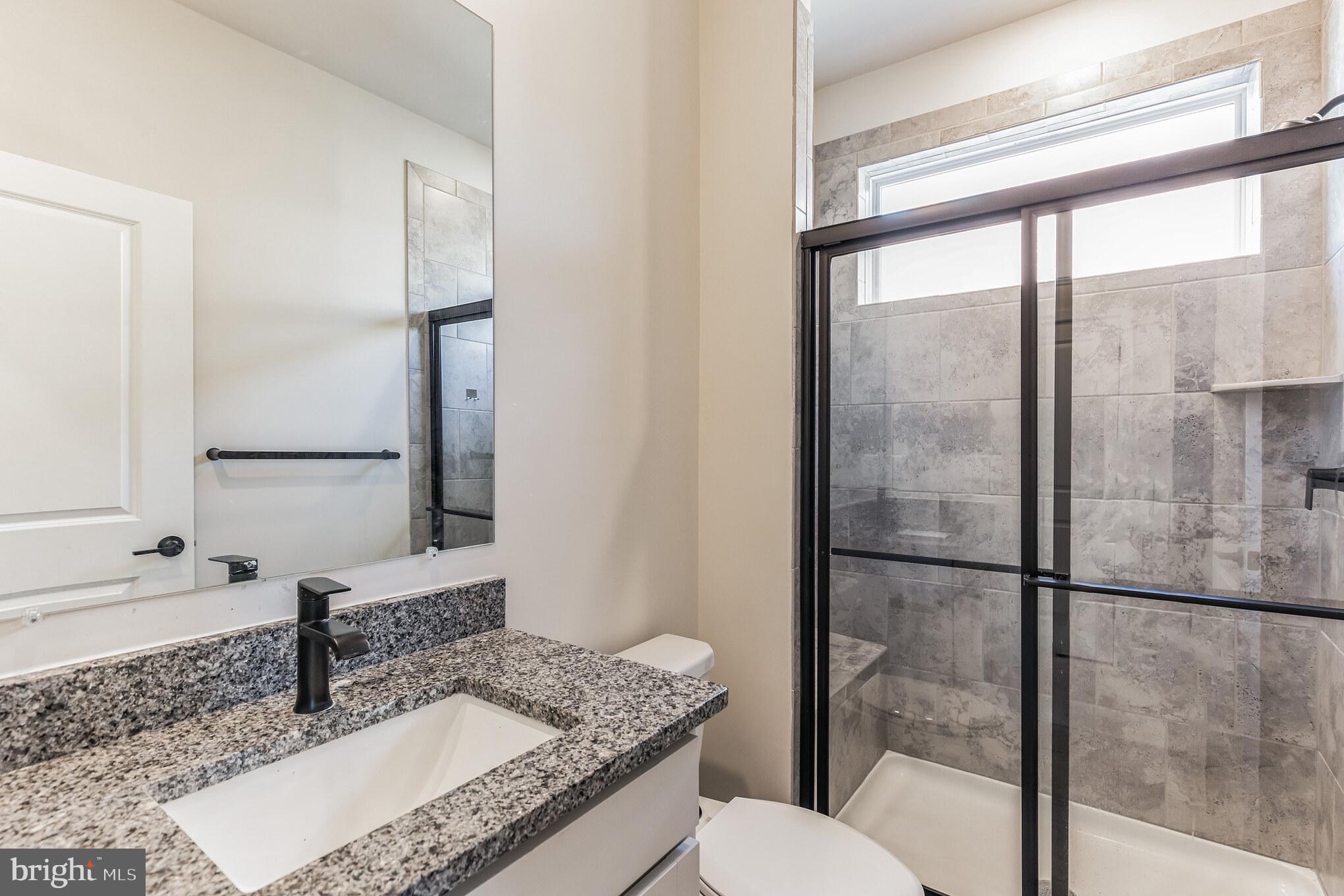 MEDFIELD - Residential