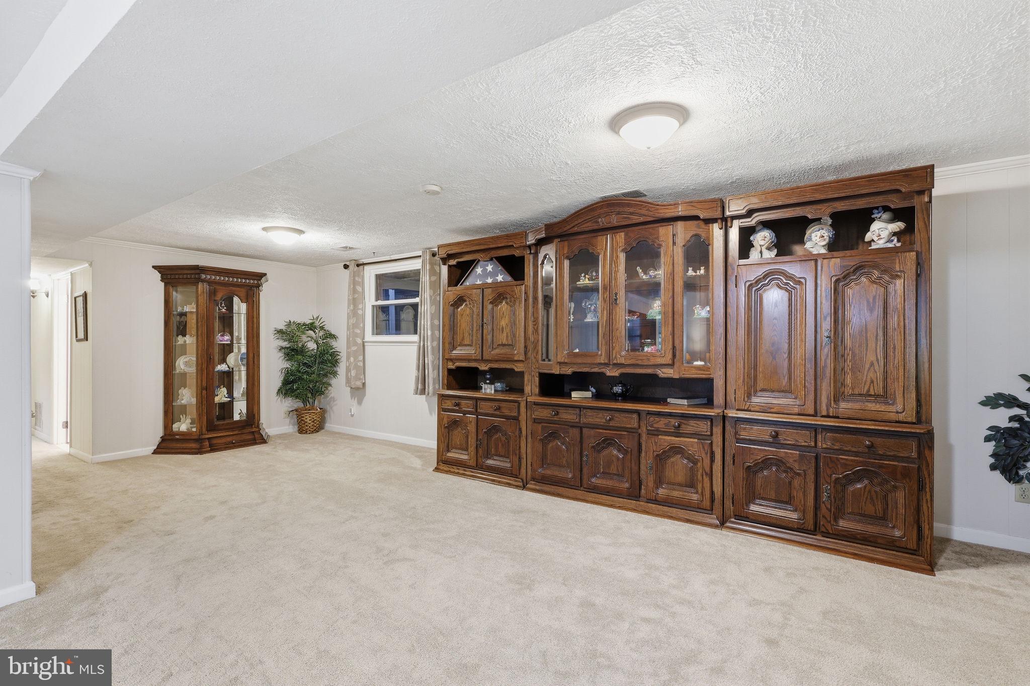 BATTLEFIELD ESTATES - Residential