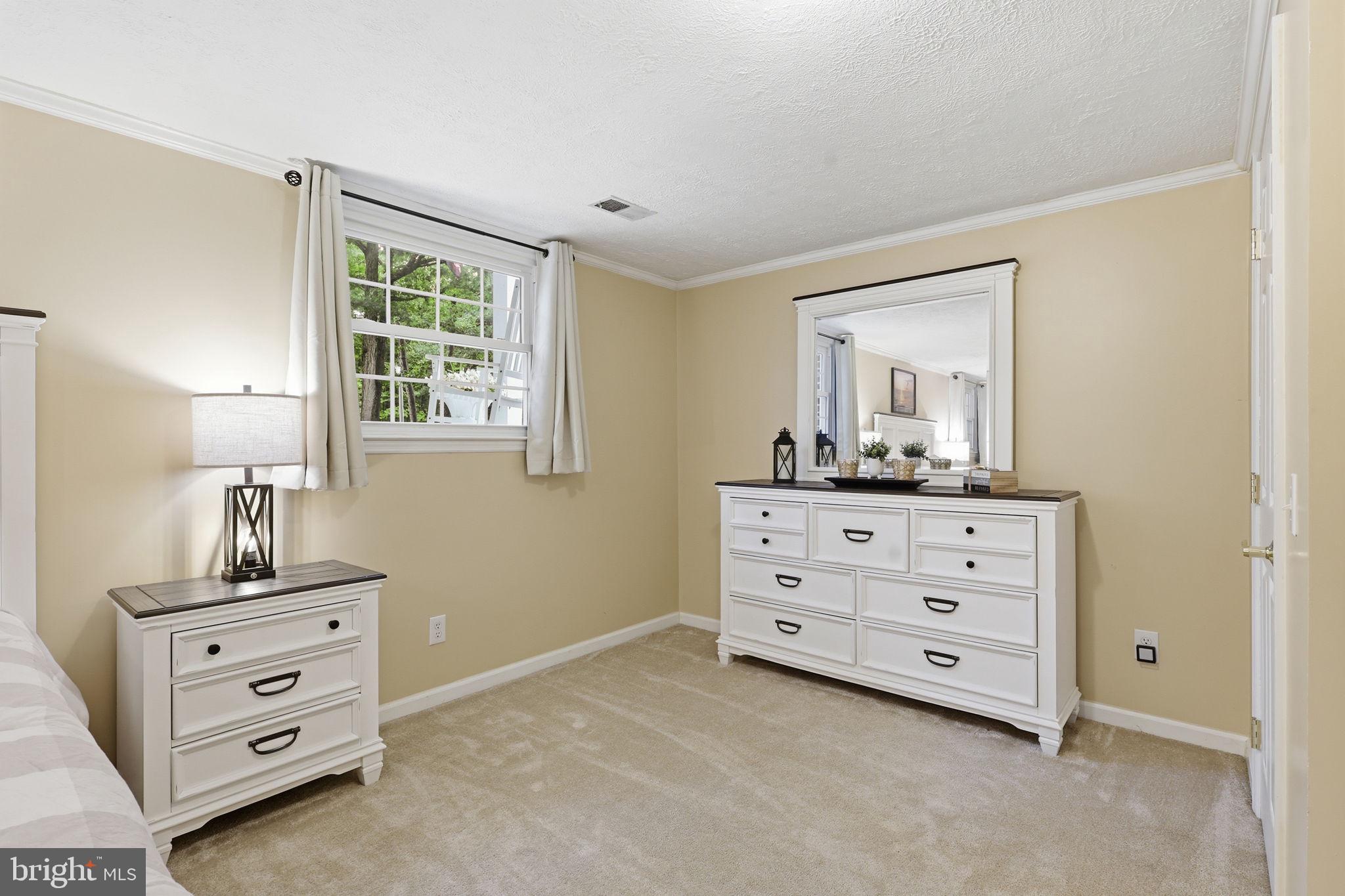 BATTLEFIELD ESTATES - Residential