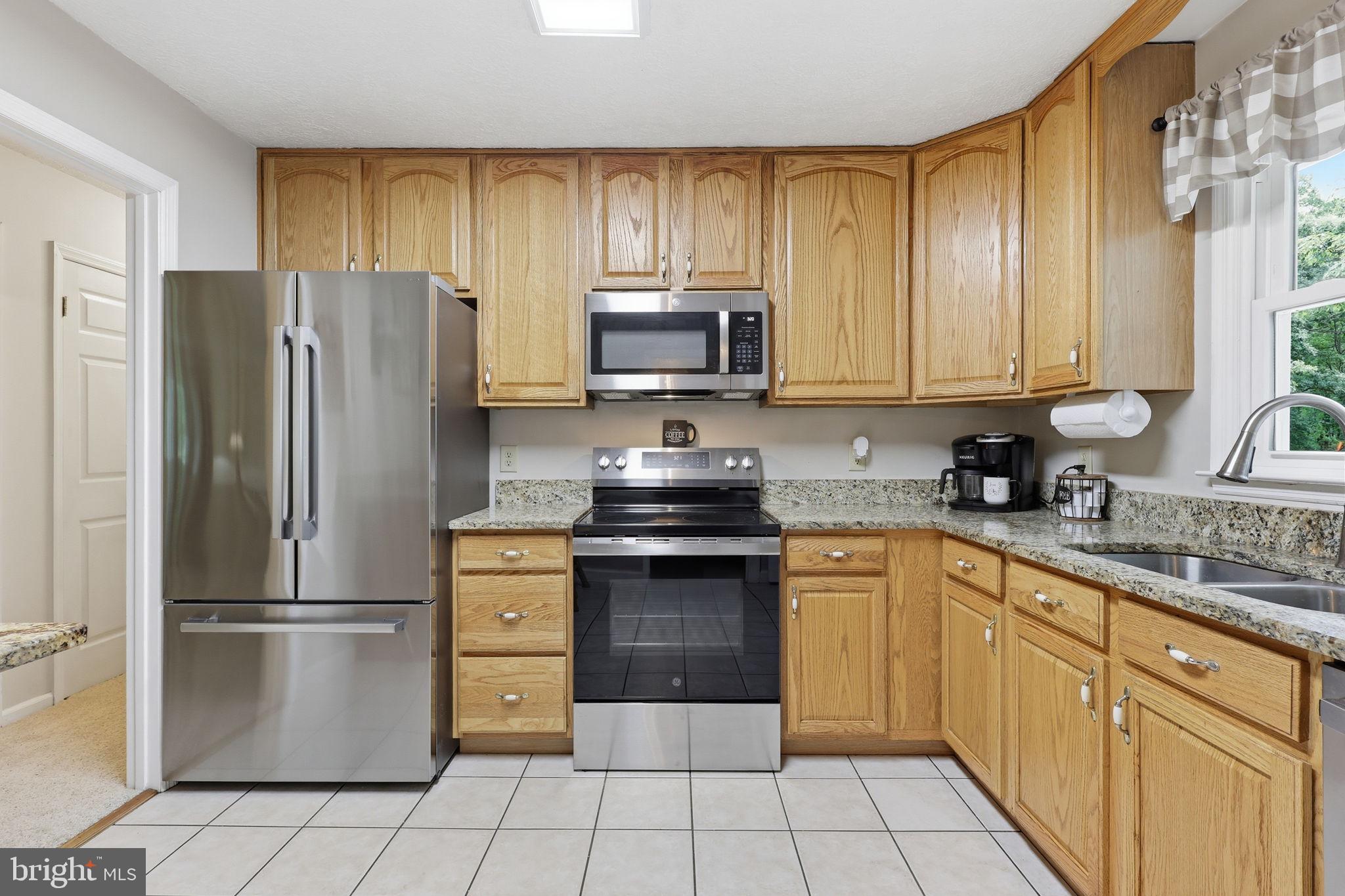 BATTLEFIELD ESTATES - Residential
