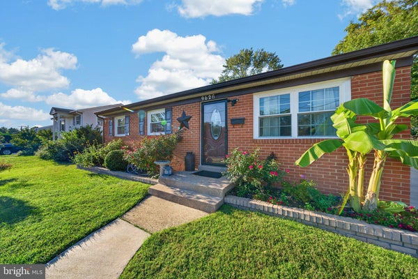 9626 NORFOLK ST, MANASSAS, VA 20109 - Image 5e65e5905f6fa7c4058ebef7fdce3c33/186950221