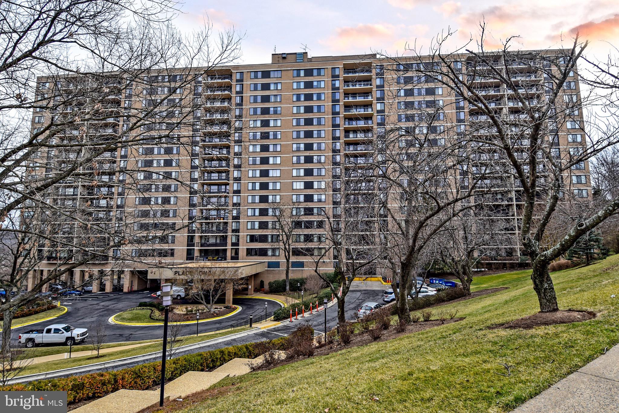 PLACE ONE - Residential