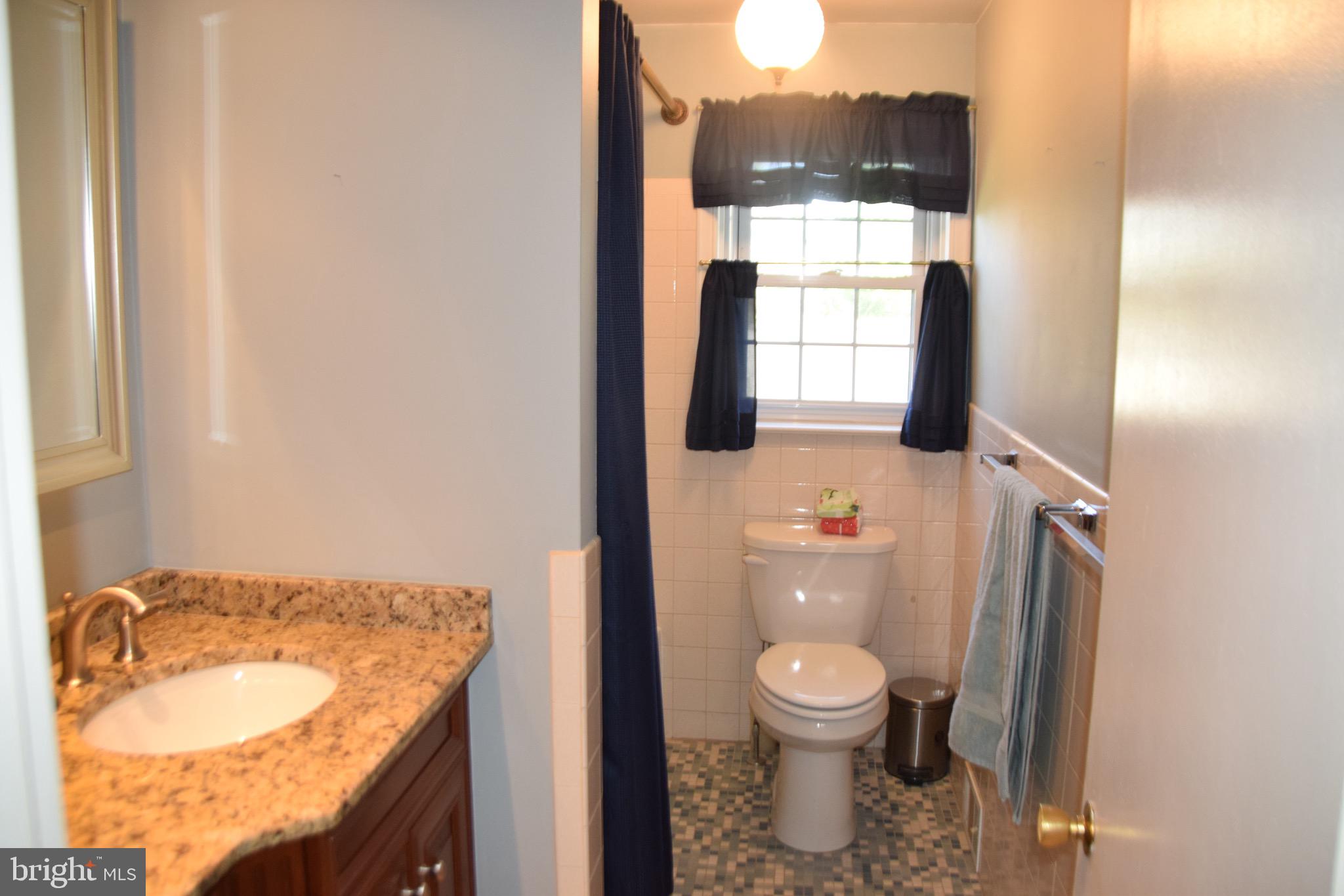WEST LAWN - Residential