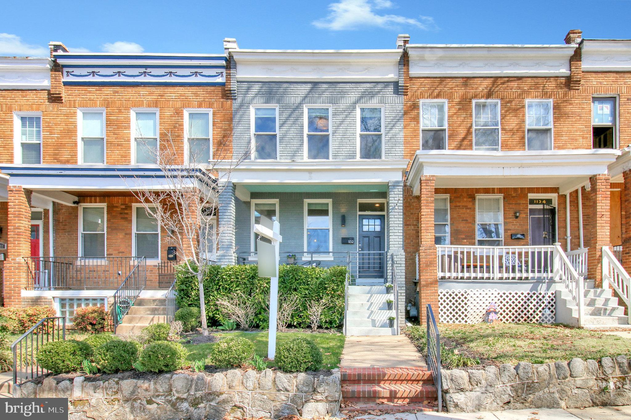 1132 NEAL STREET NE