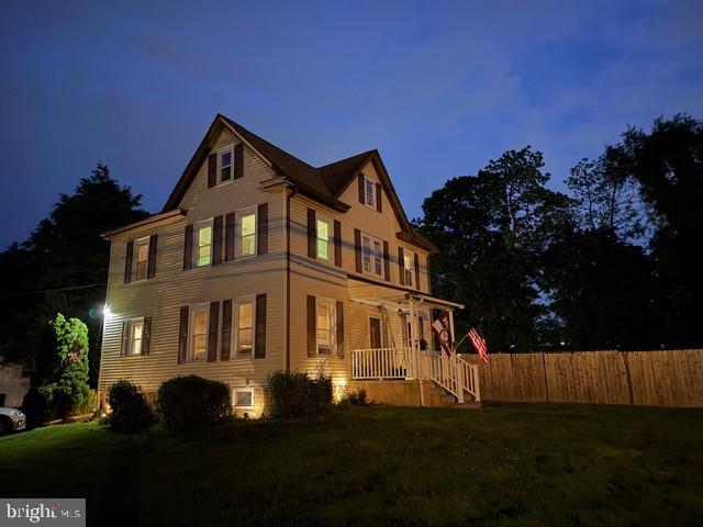 AMBLER HOUSE - Residential