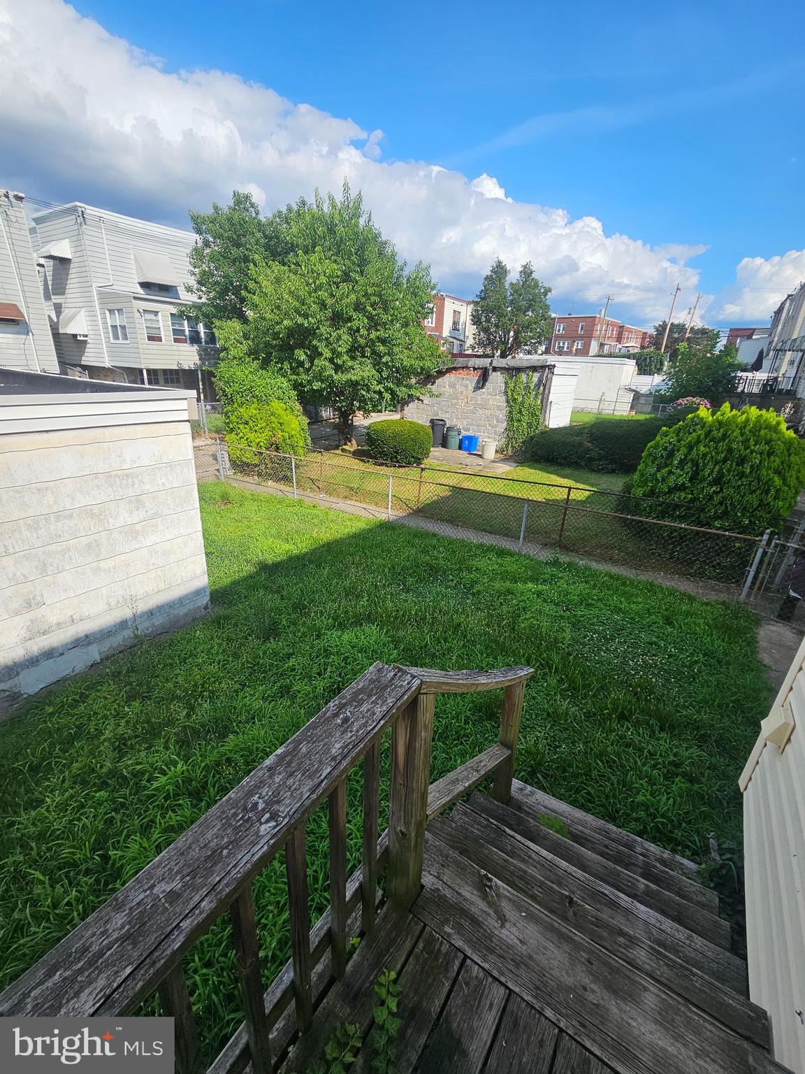 YEADON - Residential