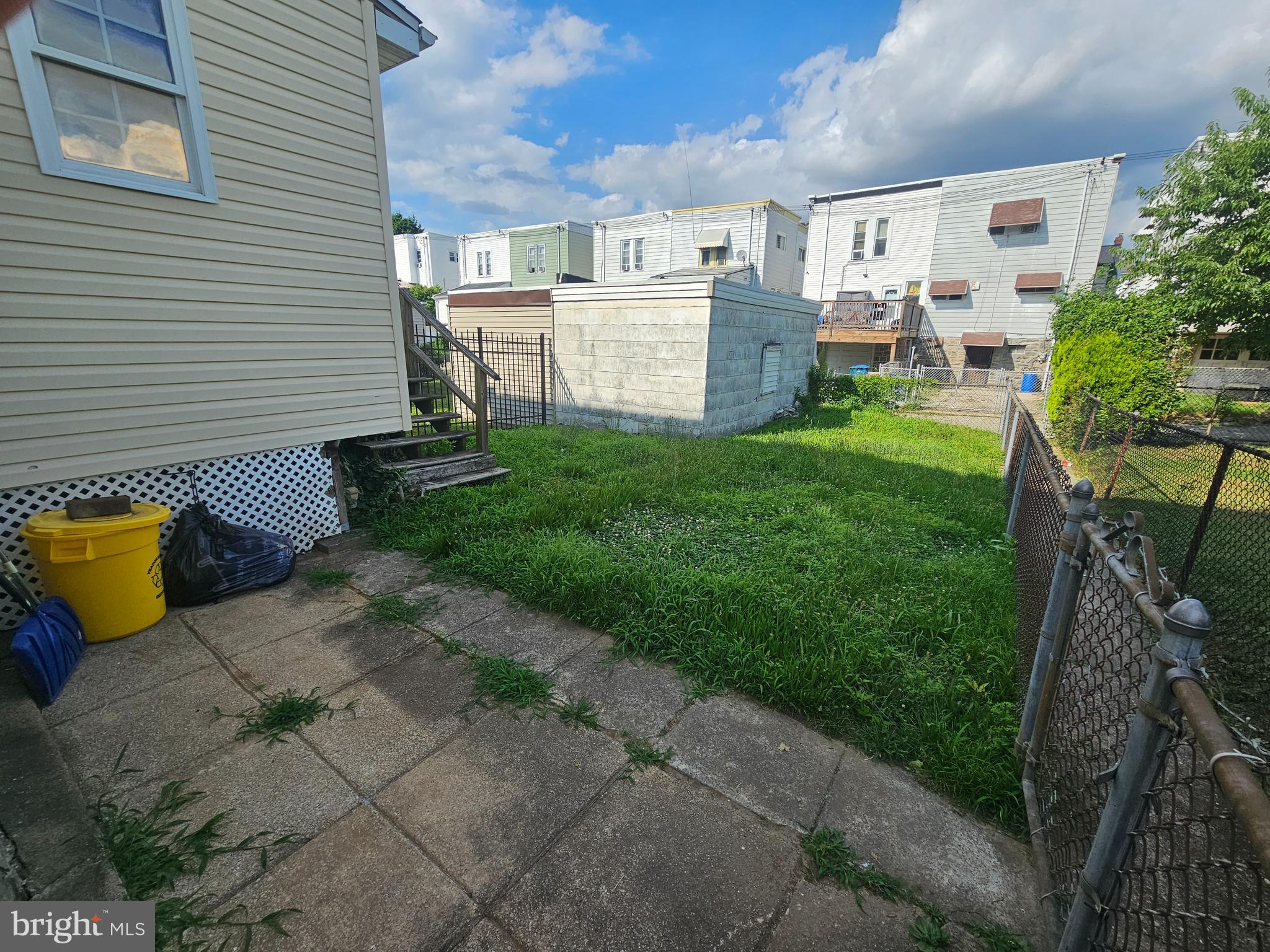 YEADON - Residential