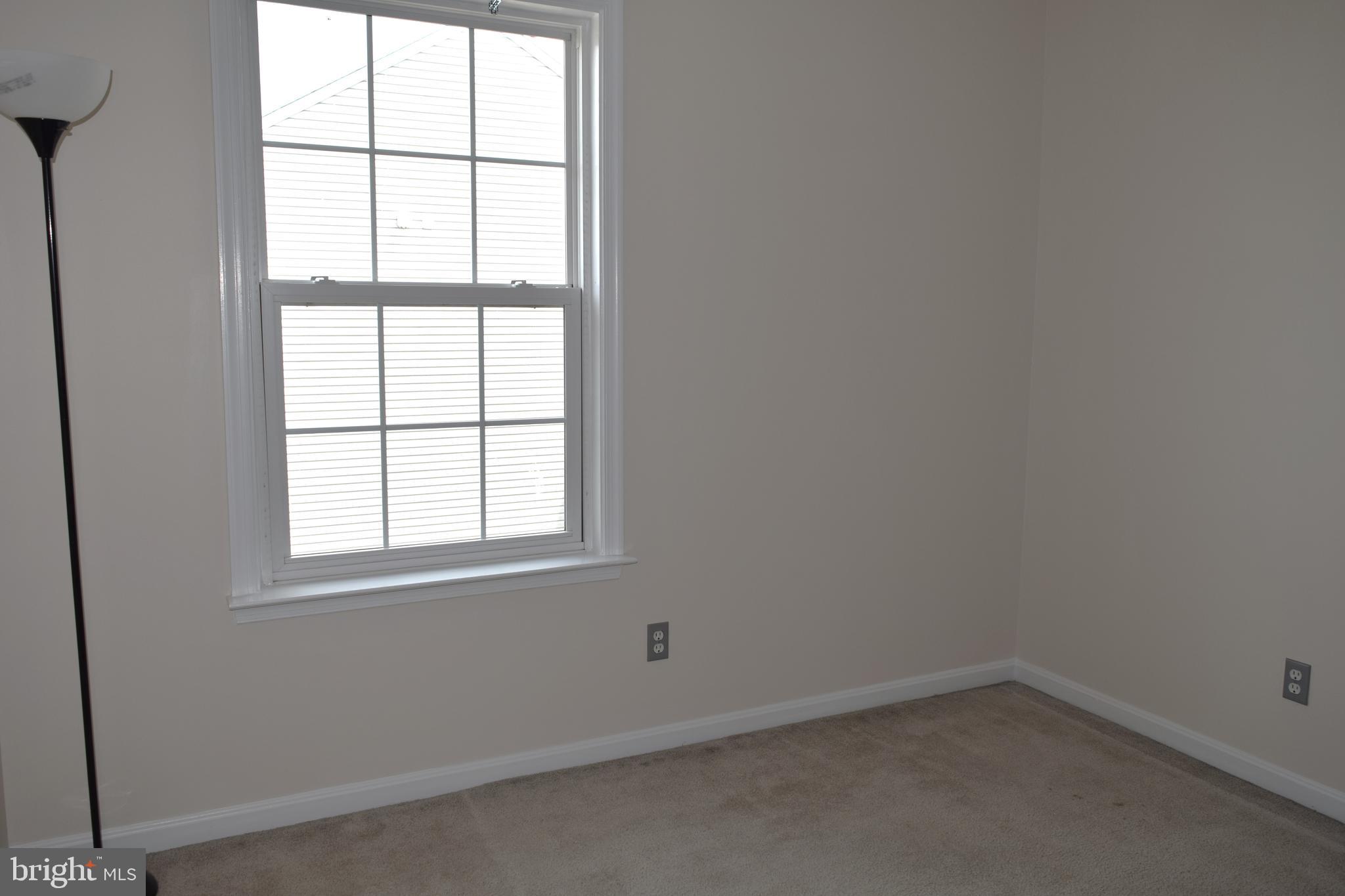 LOUDOUN PARKWAY CENTER - Residential Lease