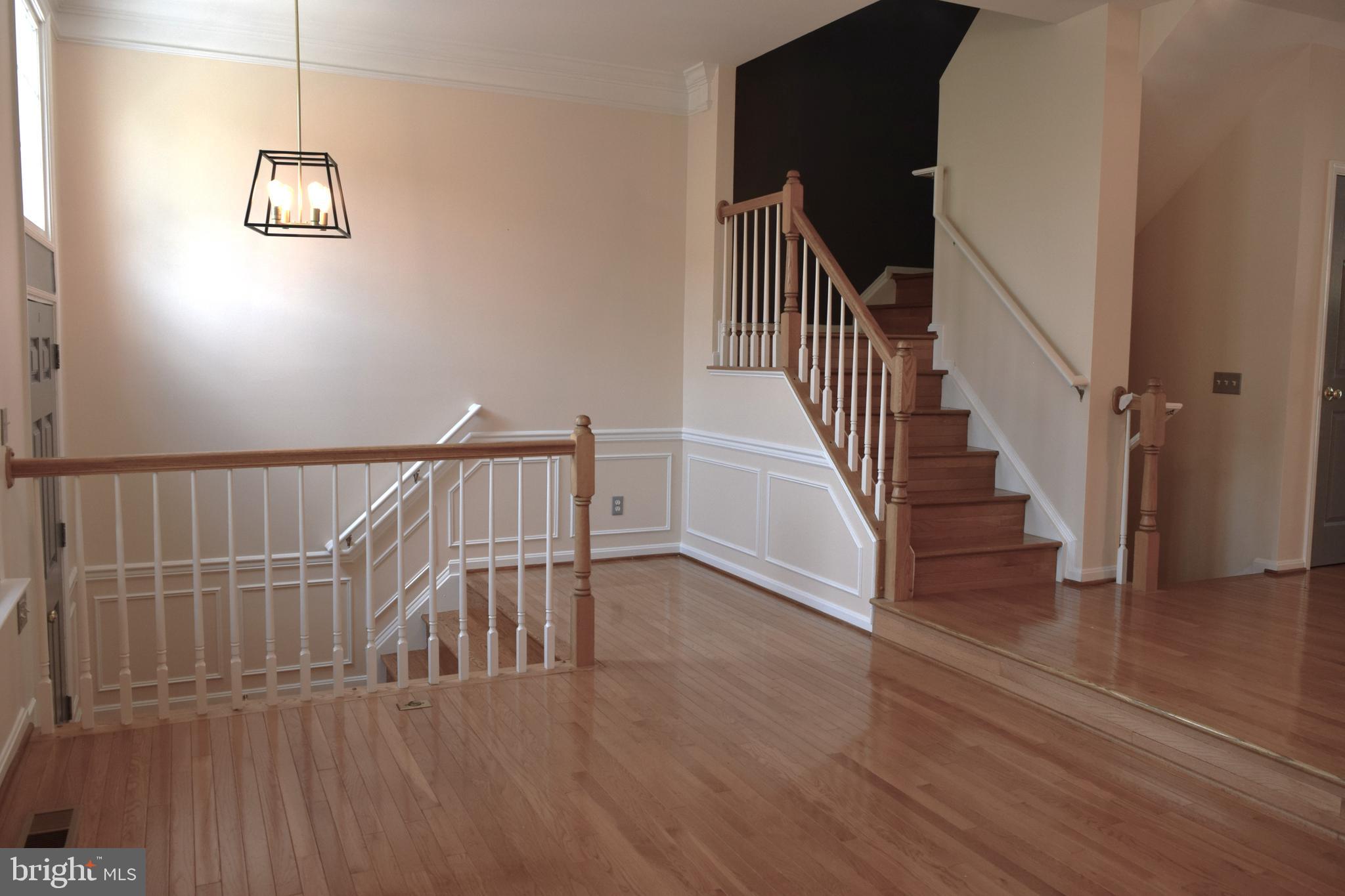 LOUDOUN PARKWAY CENTER - Residential Lease