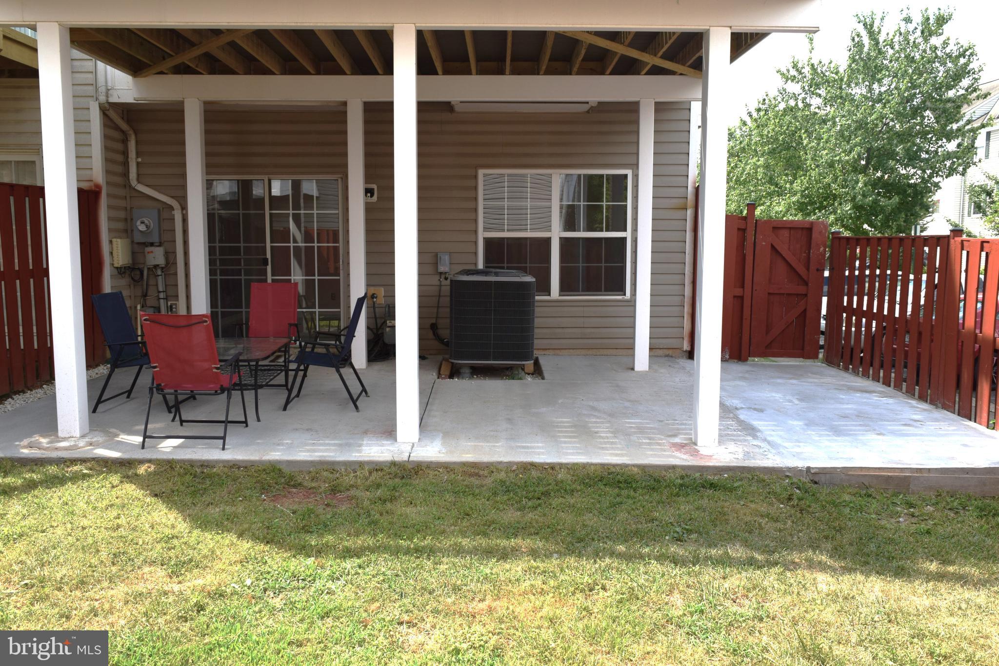 LOUDOUN PARKWAY CENTER - Residential Lease