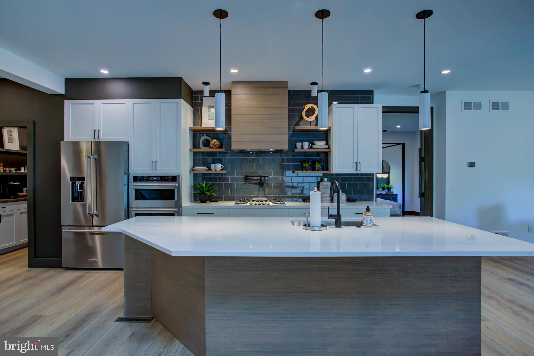 ALDEN PLACE - Residential