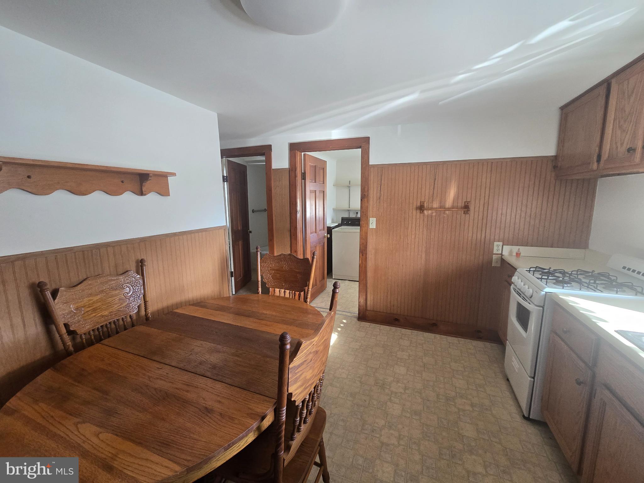 DUNLAP COURT - Residential