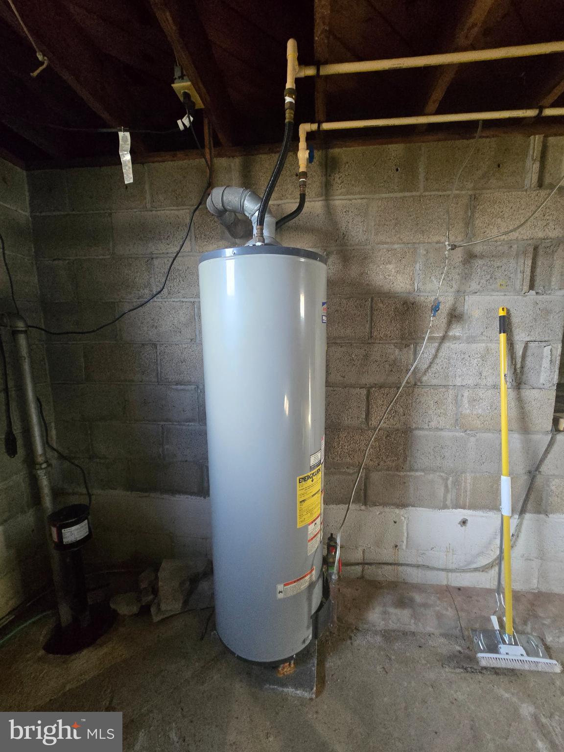 DUNLAP COURT - Residential