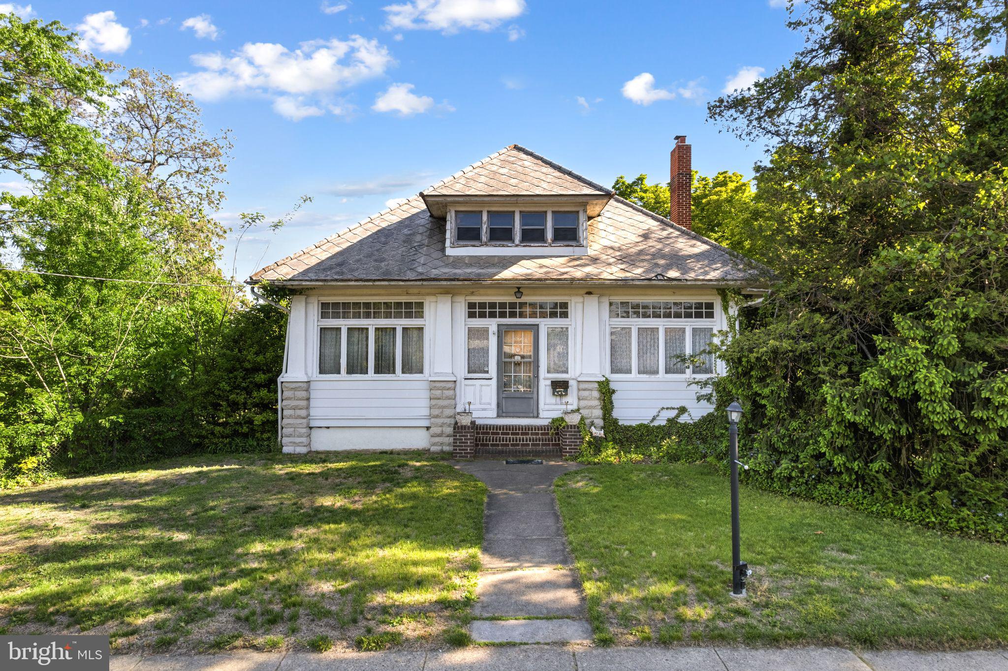 115 W GLOUCESTER PIKE