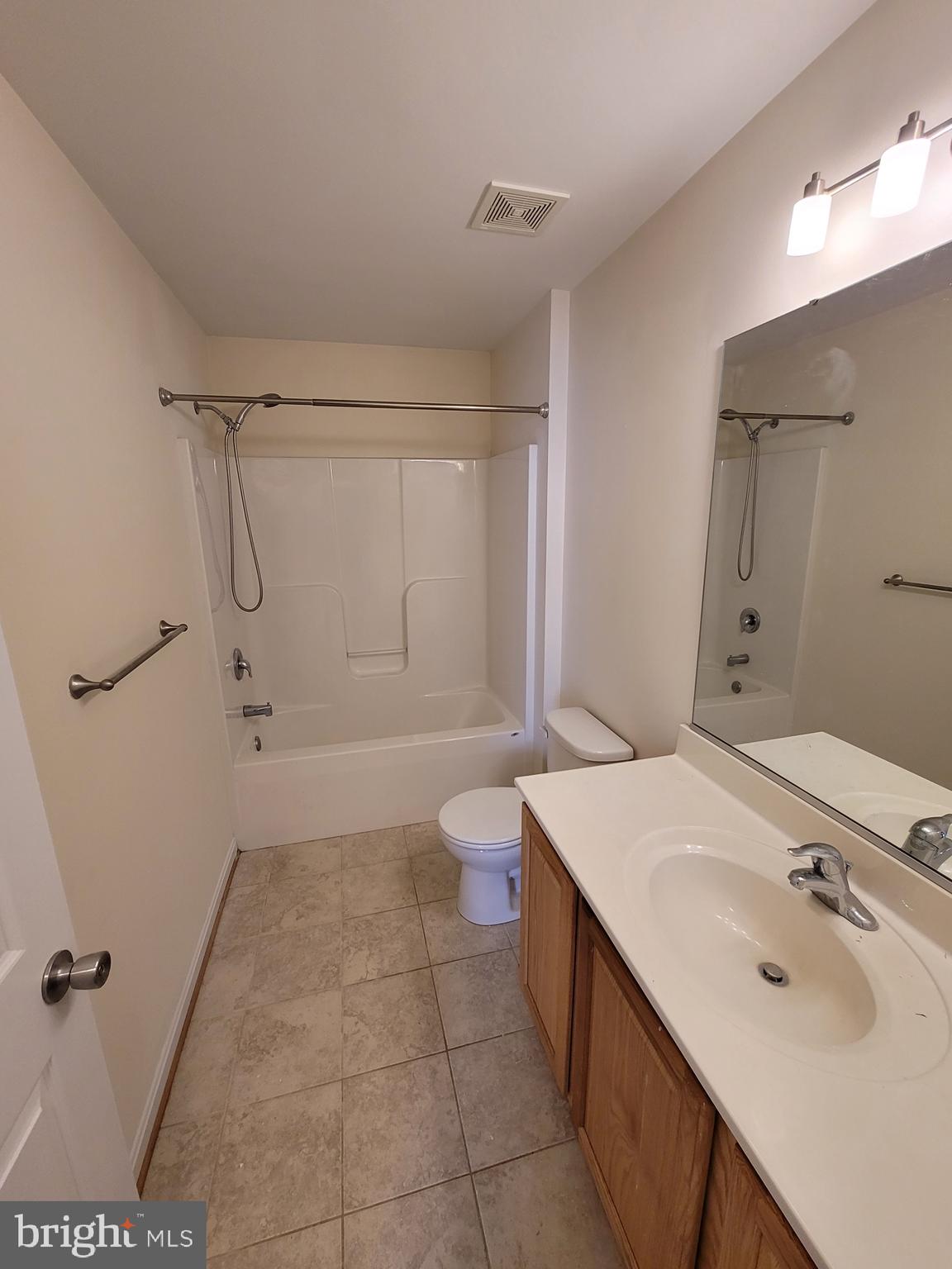 QUAILWOOD - Residential Lease