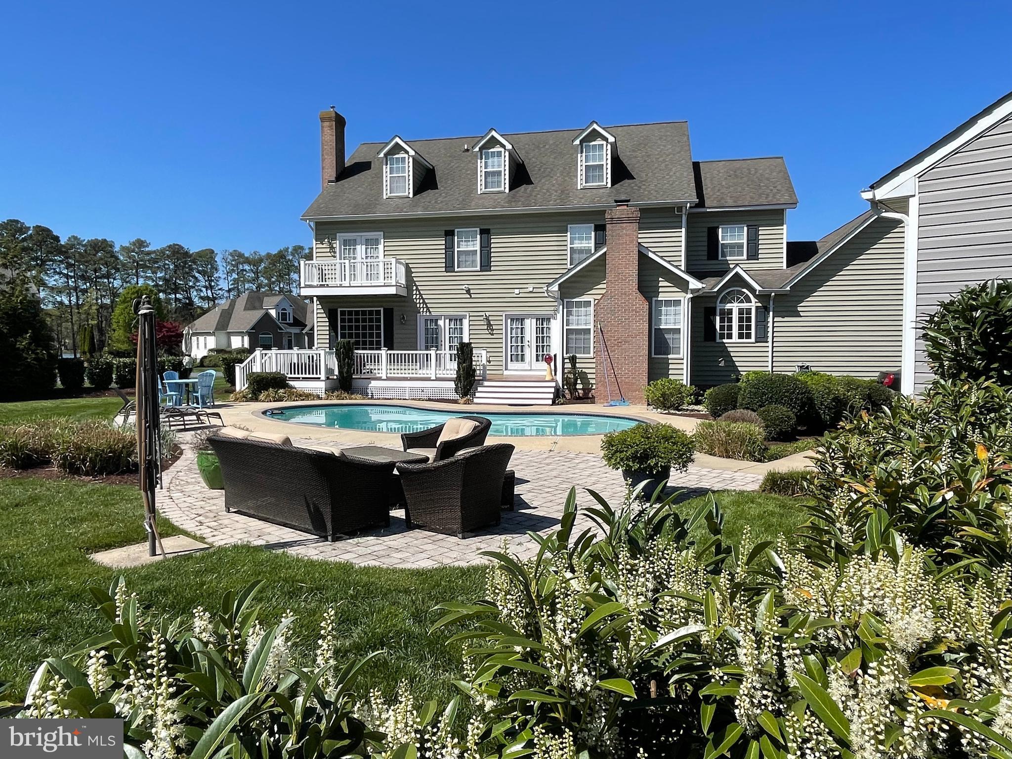 105 PORT COURT