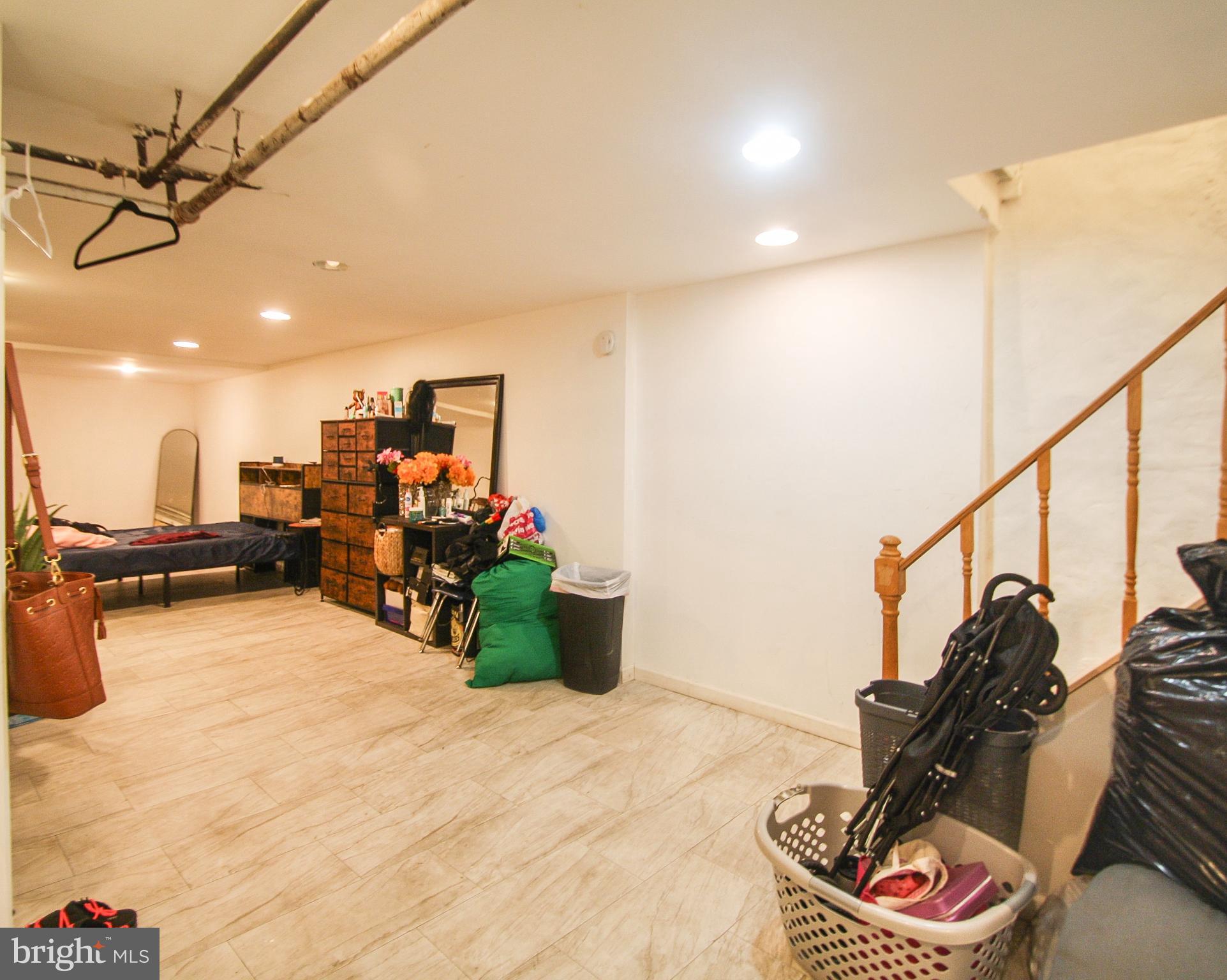 JUNIATA - Residential