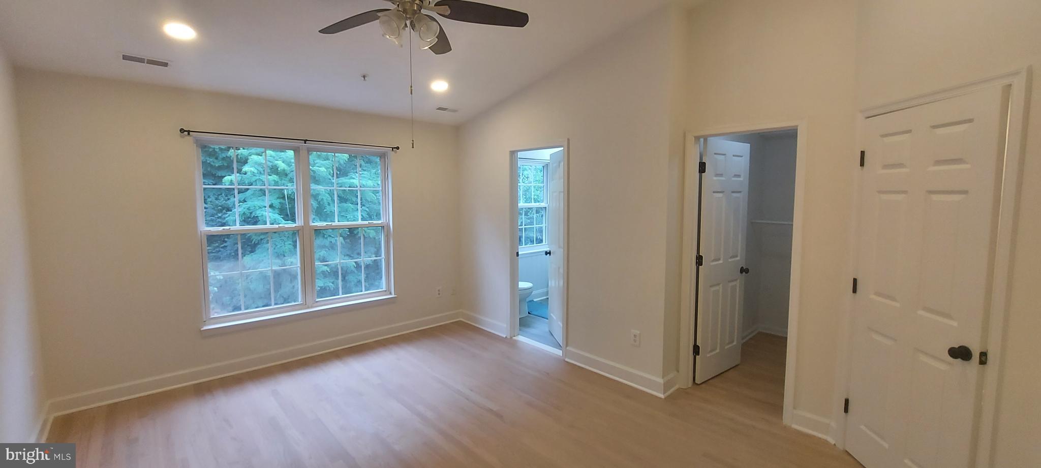 OVERLOOK - Residential Lease