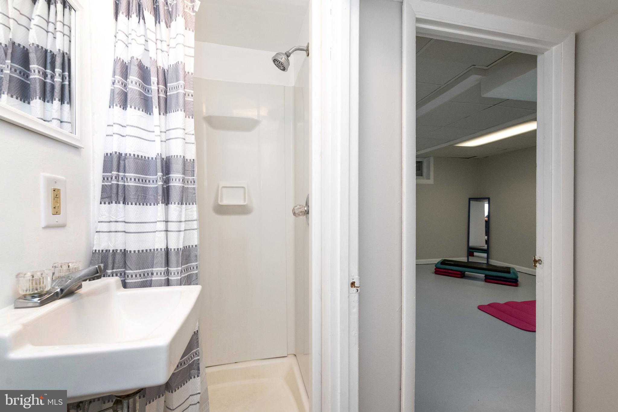 KNETTISHALL - Residential