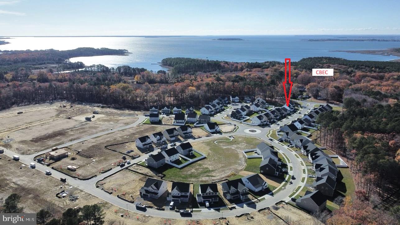 PERRY'S RETREAT - Residential