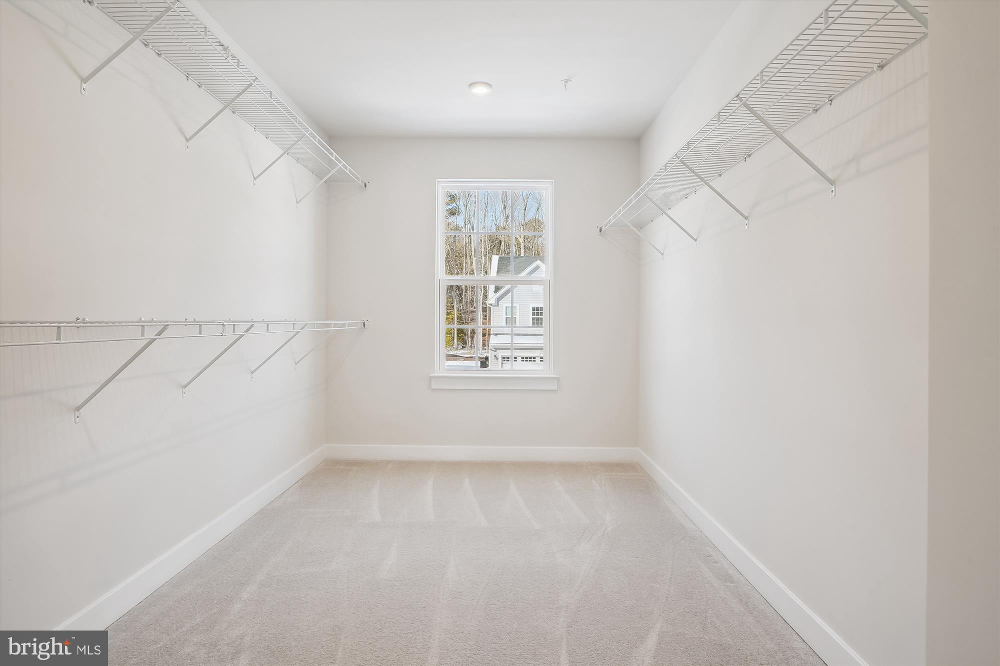 PERRY'S RETREAT - Residential