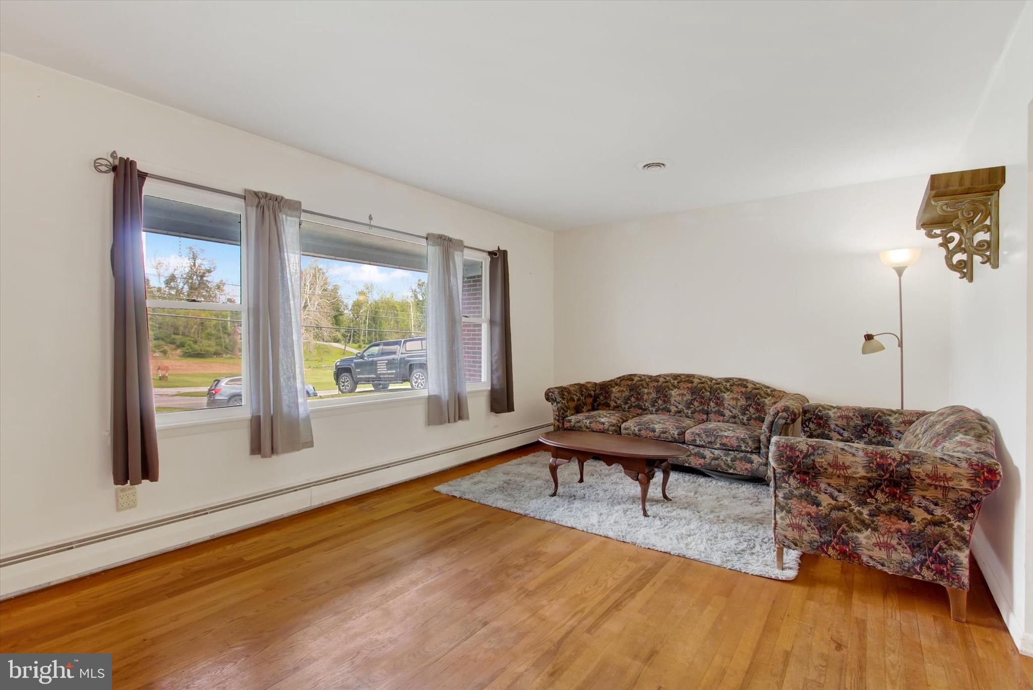 SPRING GROVE - Residential