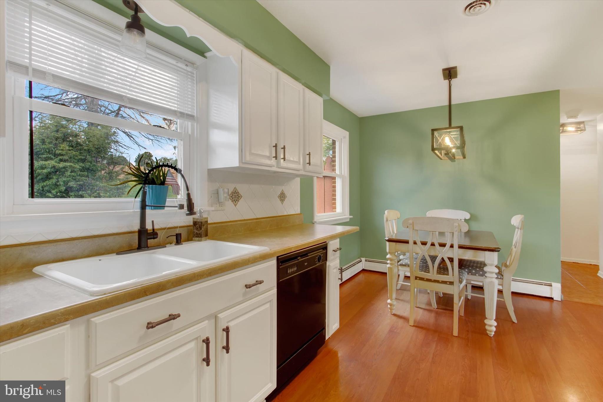 SPRING GROVE - Residential