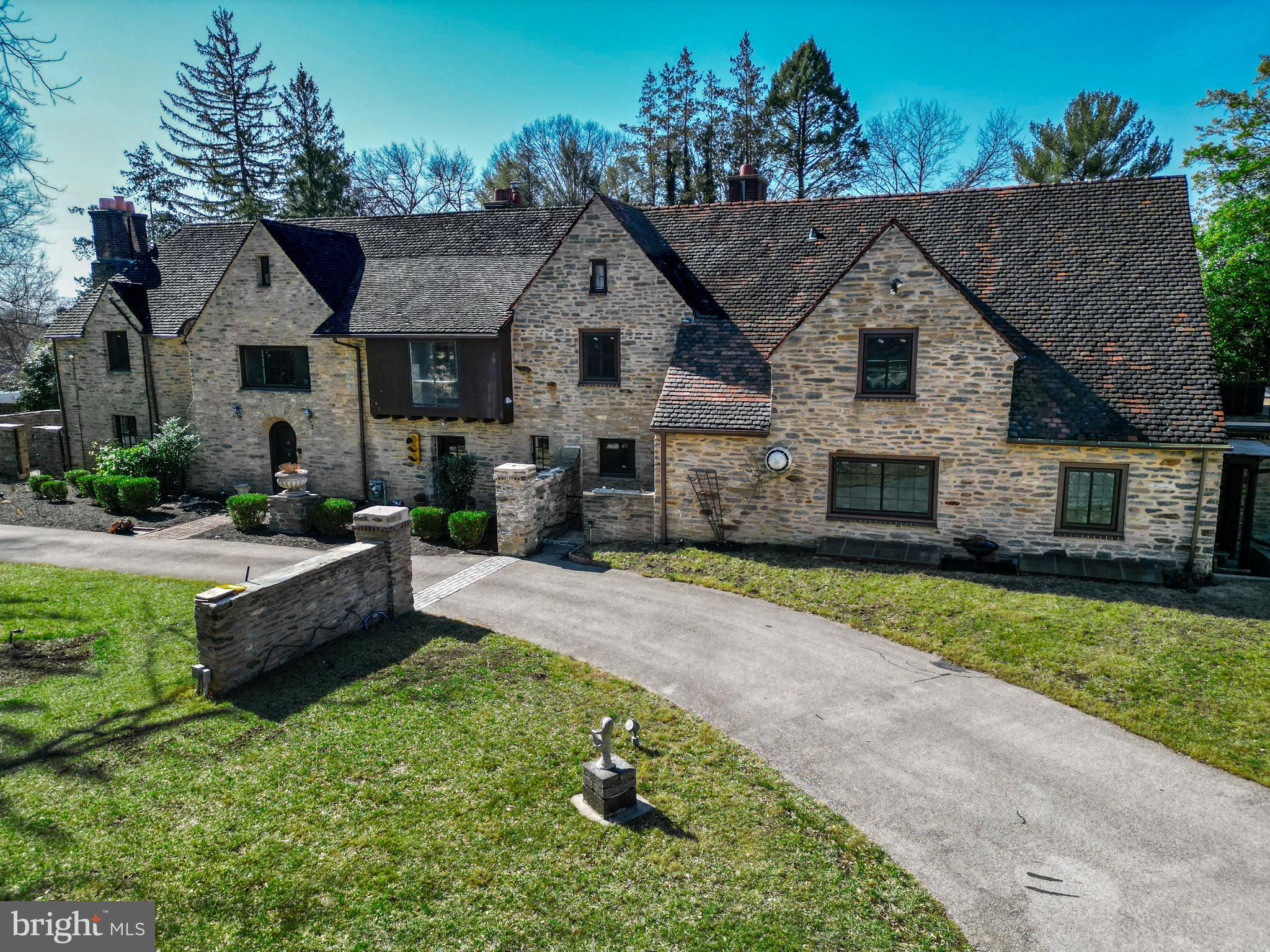 1319 REMINGTON ROAD