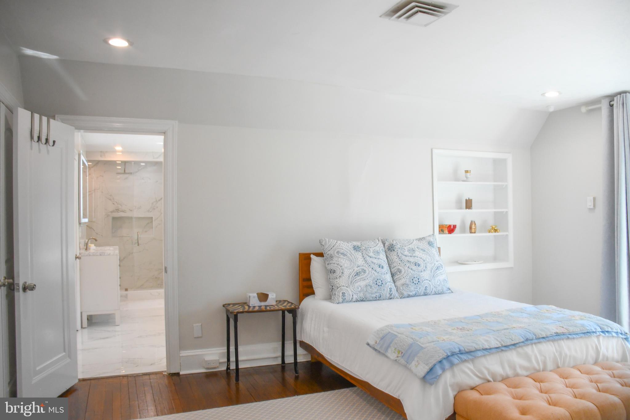 MERION - Residential
