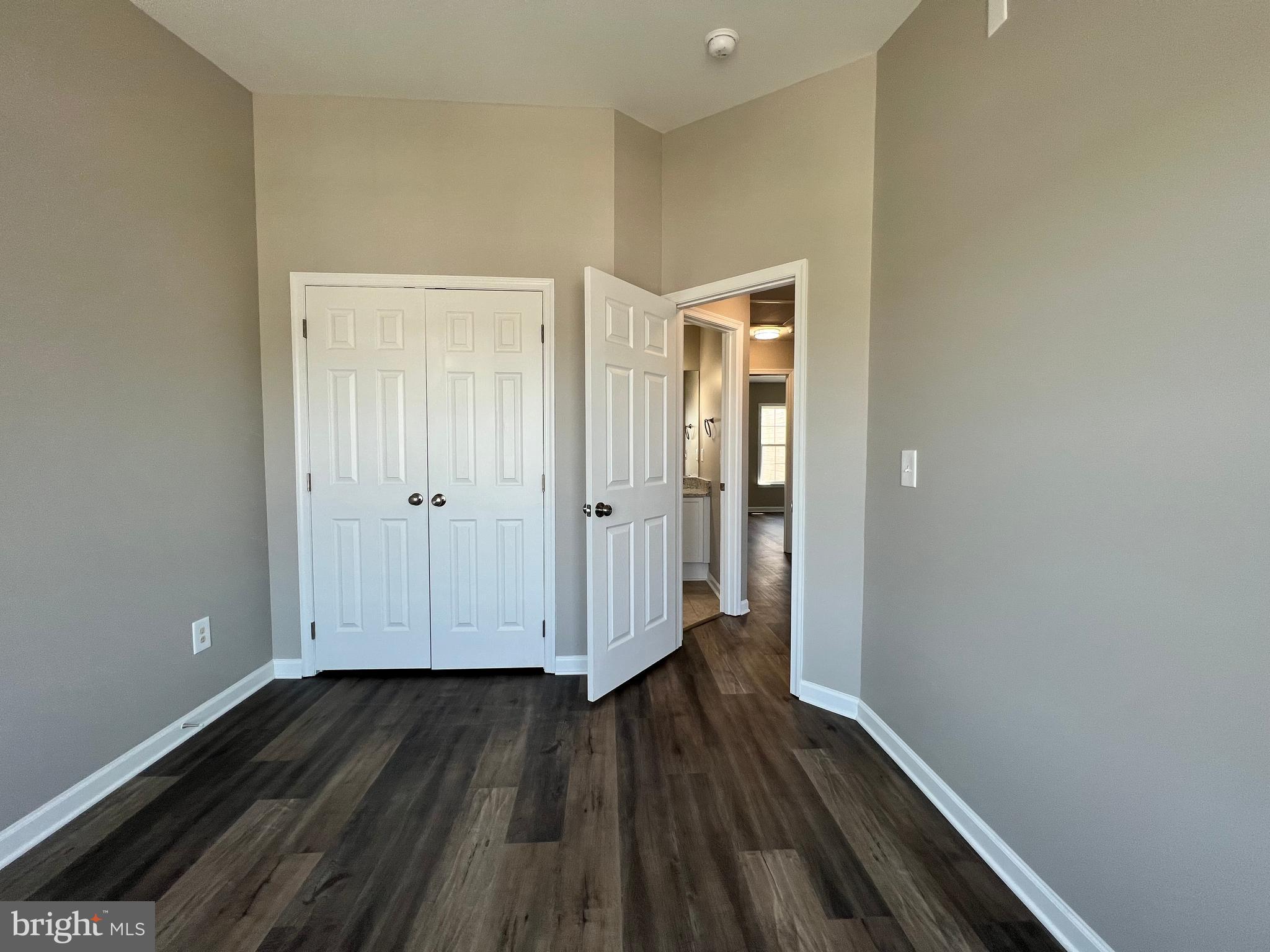 FAIRWAYS WEST - Residential Lease