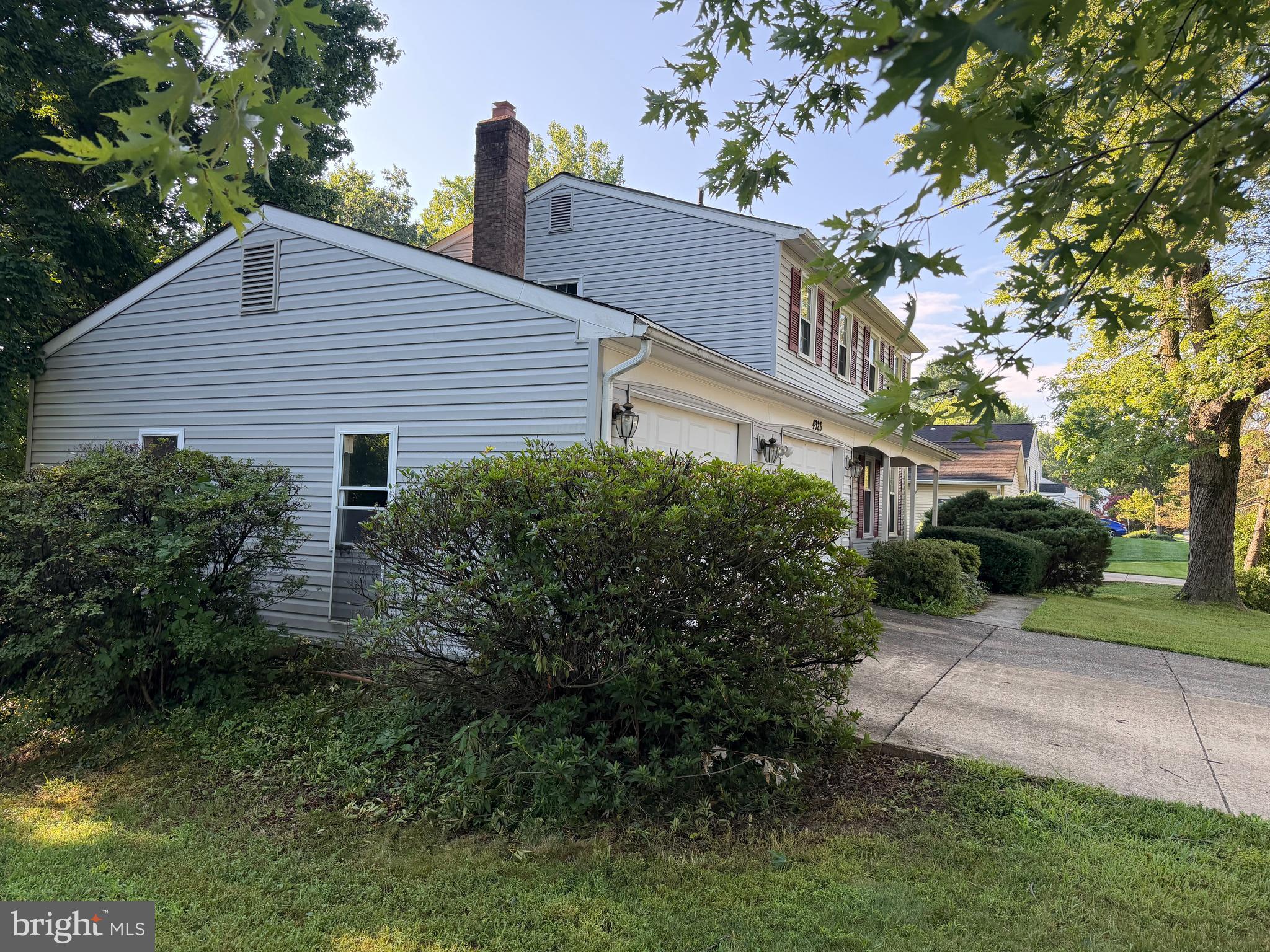 4323 STILL MEADOW ROAD