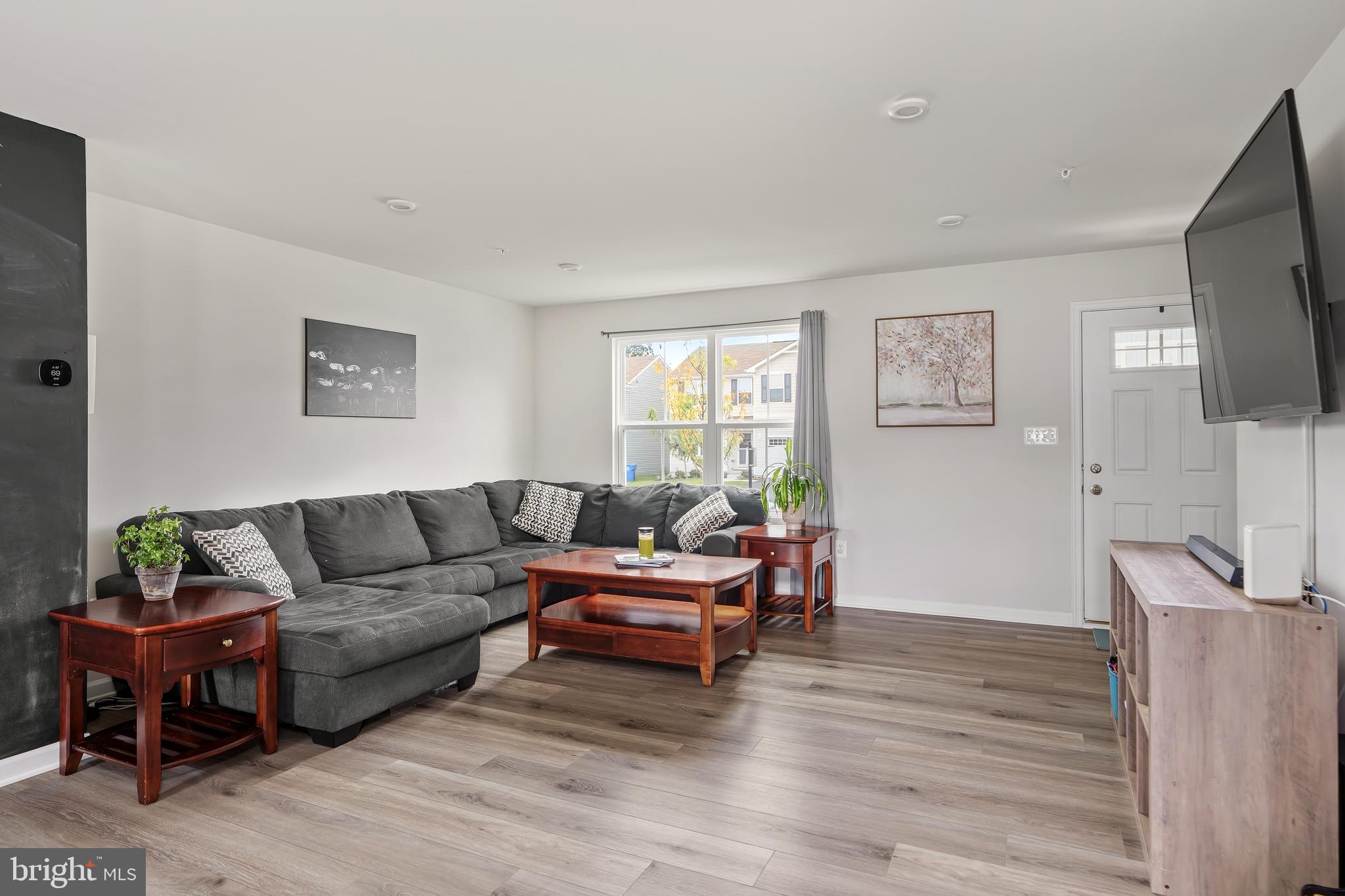 6 INKBERRY LANE