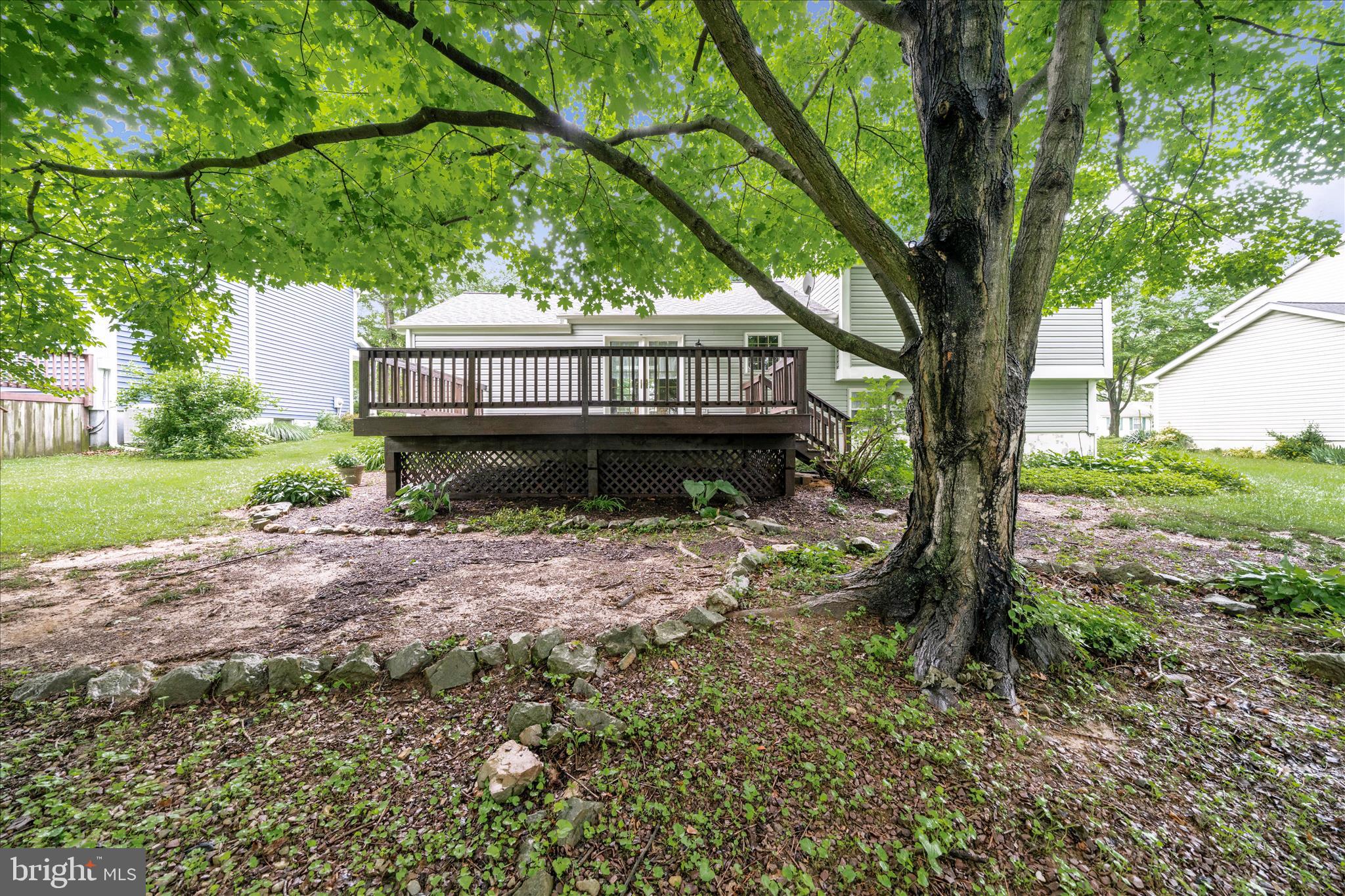 FOUNTAIN ROCK MANOR - Residential