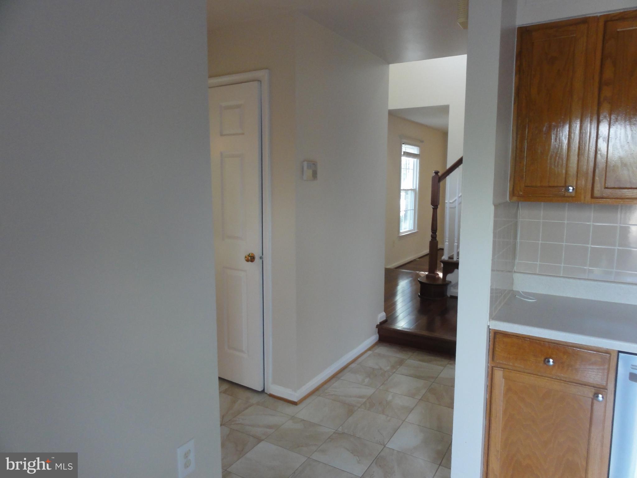 JEFFERSON PARK TOWNHOUSE - Residential Lease