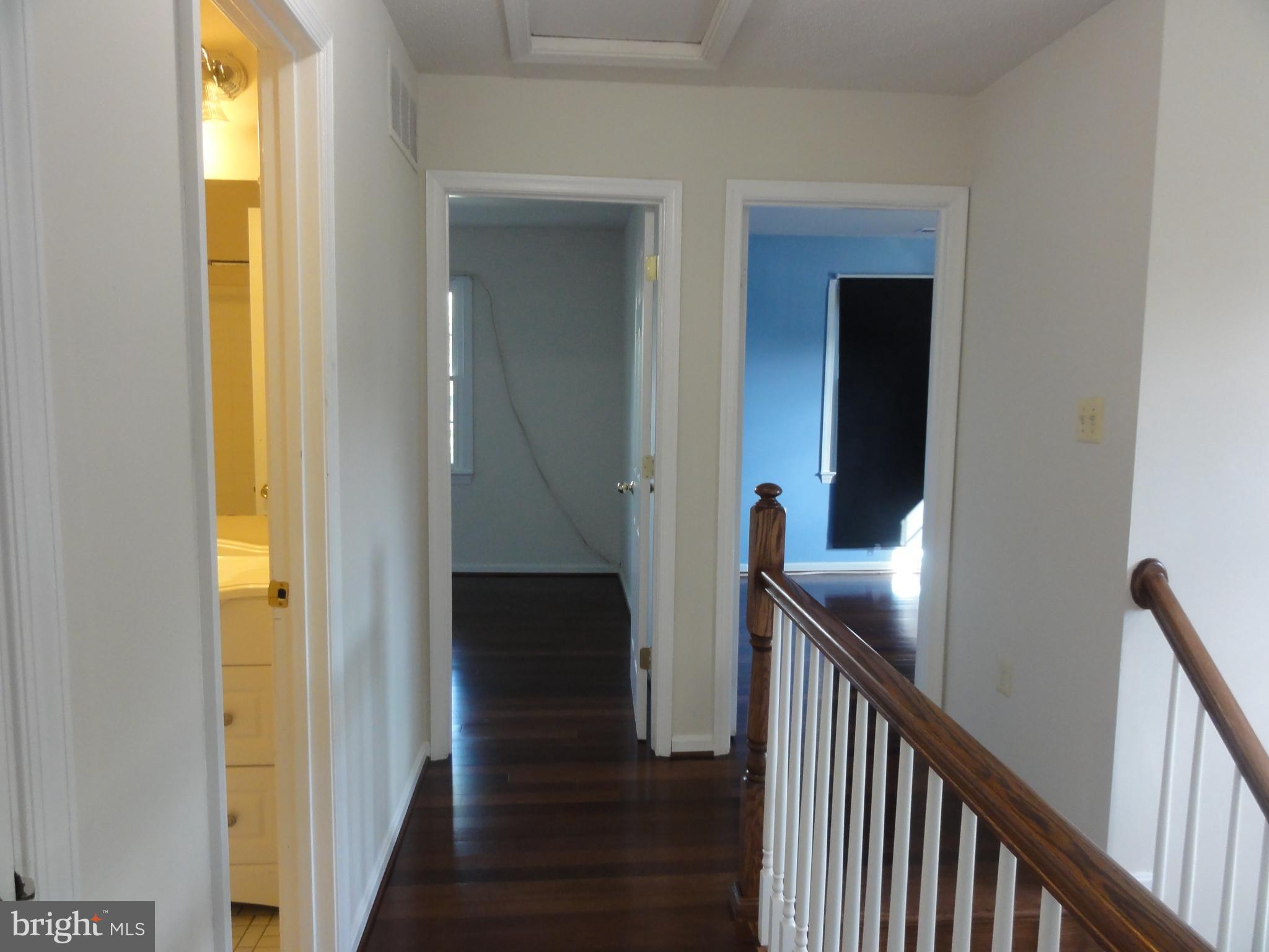 JEFFERSON PARK TOWNHOUSE - Residential Lease