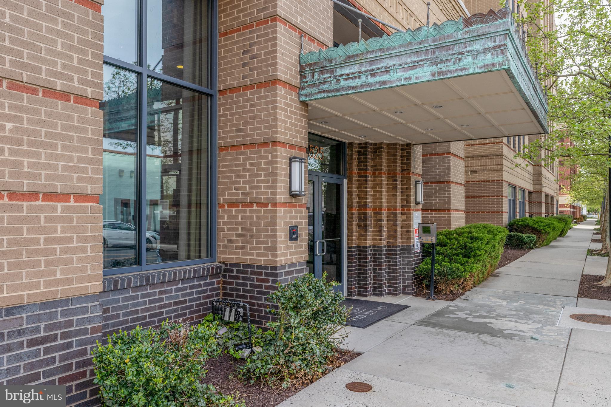 THE HENRY - Residential Lease