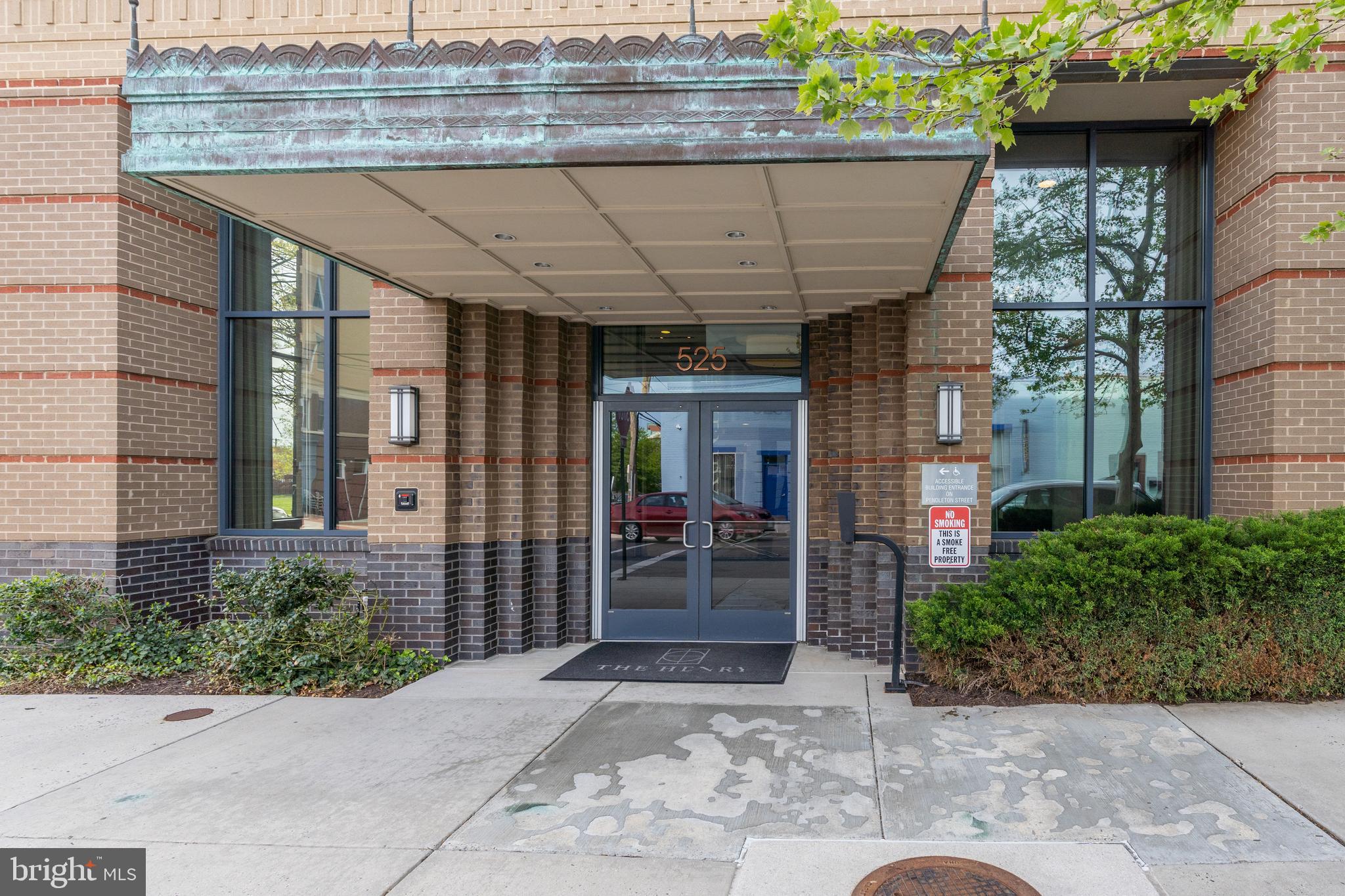 THE HENRY - Residential Lease