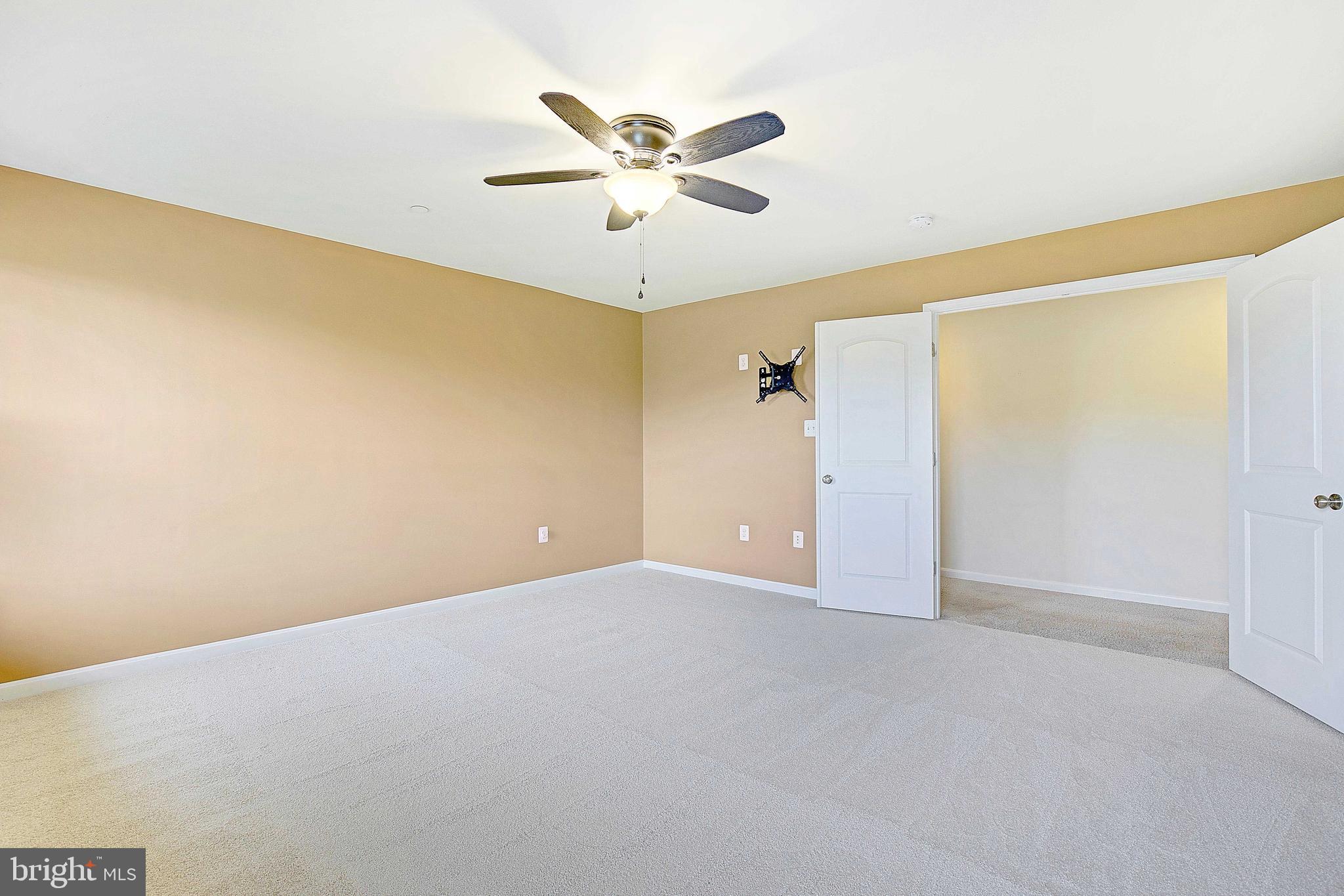 UPTON FARM - Residential