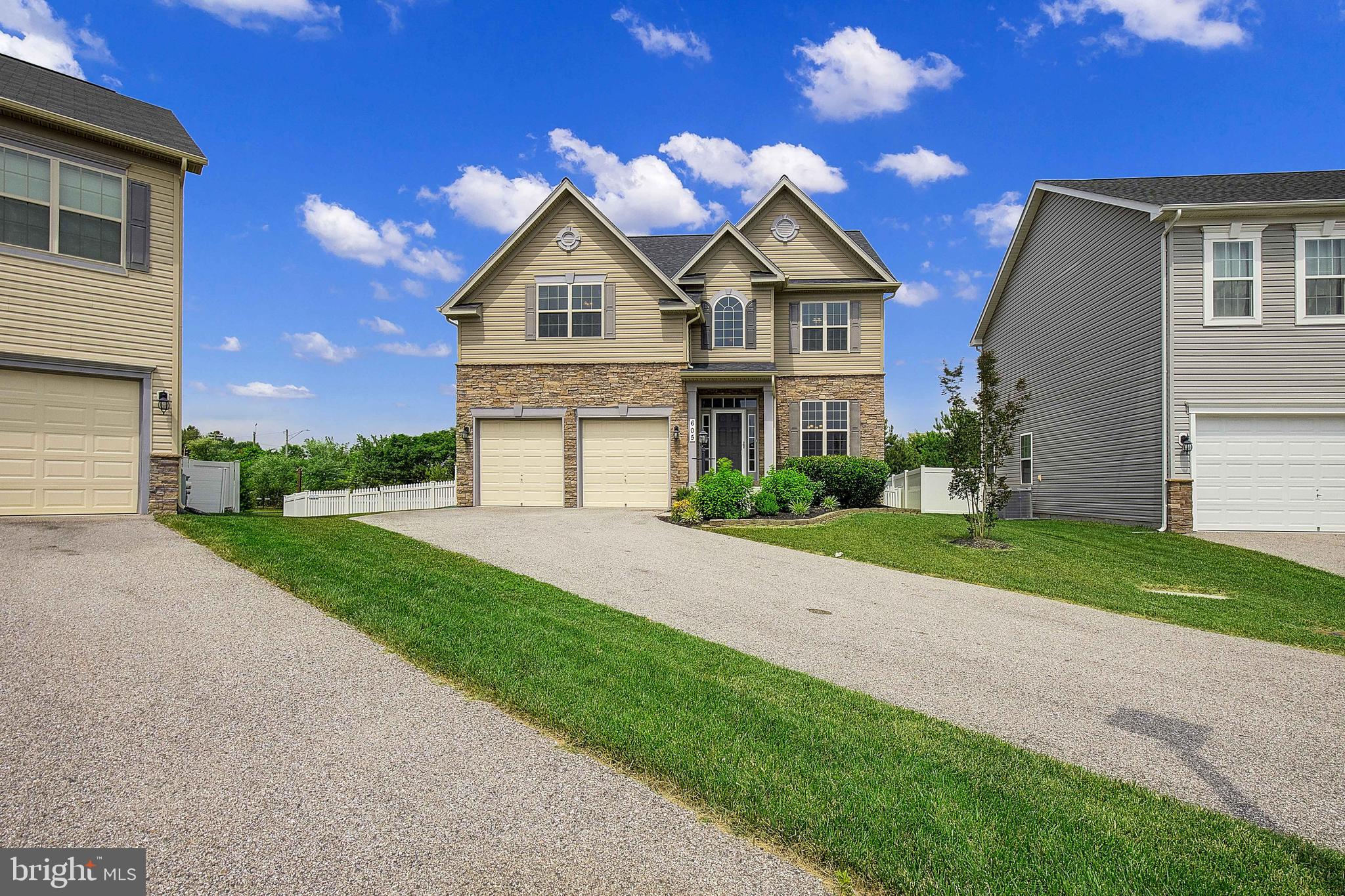 UPTON FARM - Residential