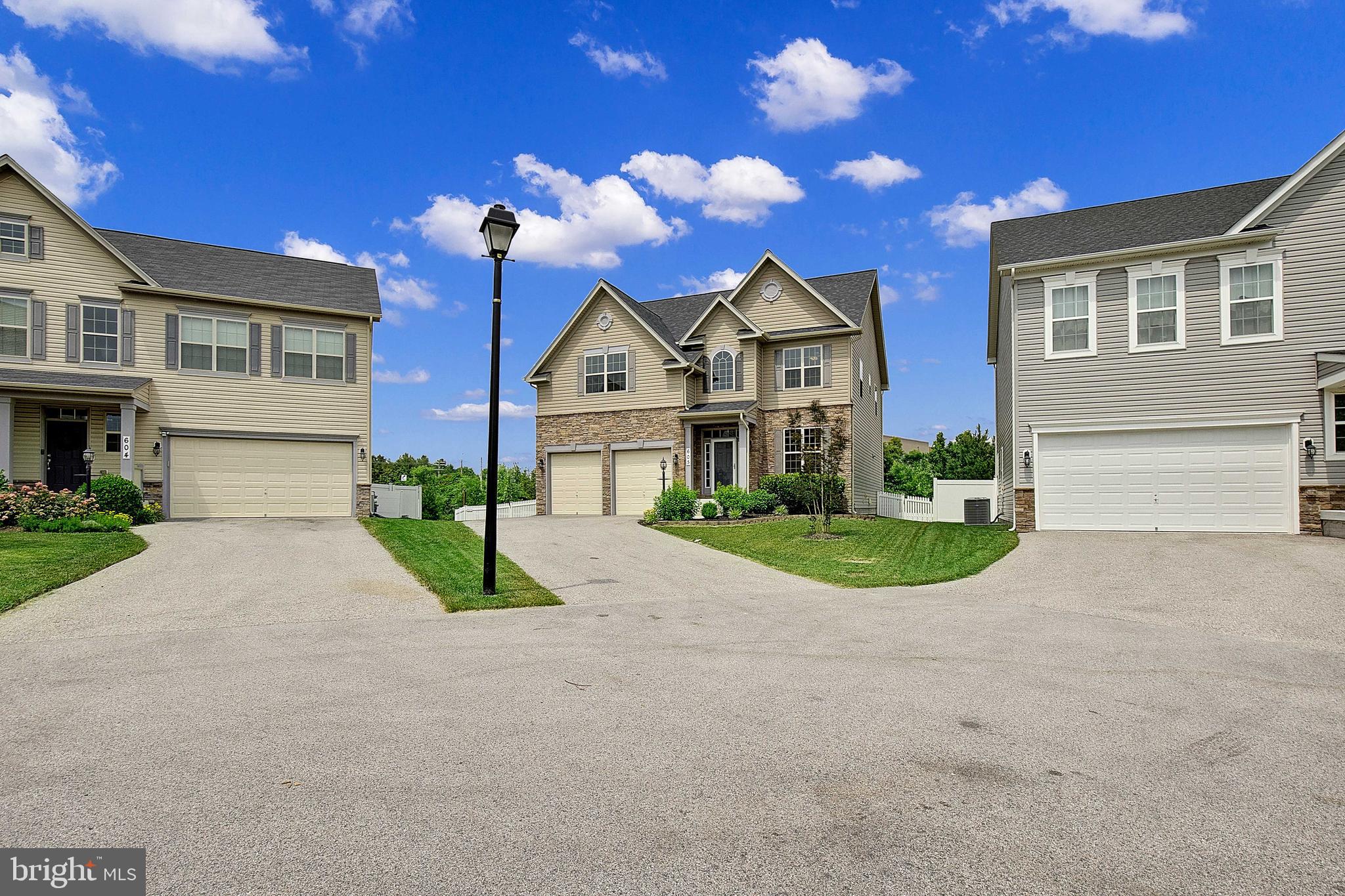 UPTON FARM - Residential