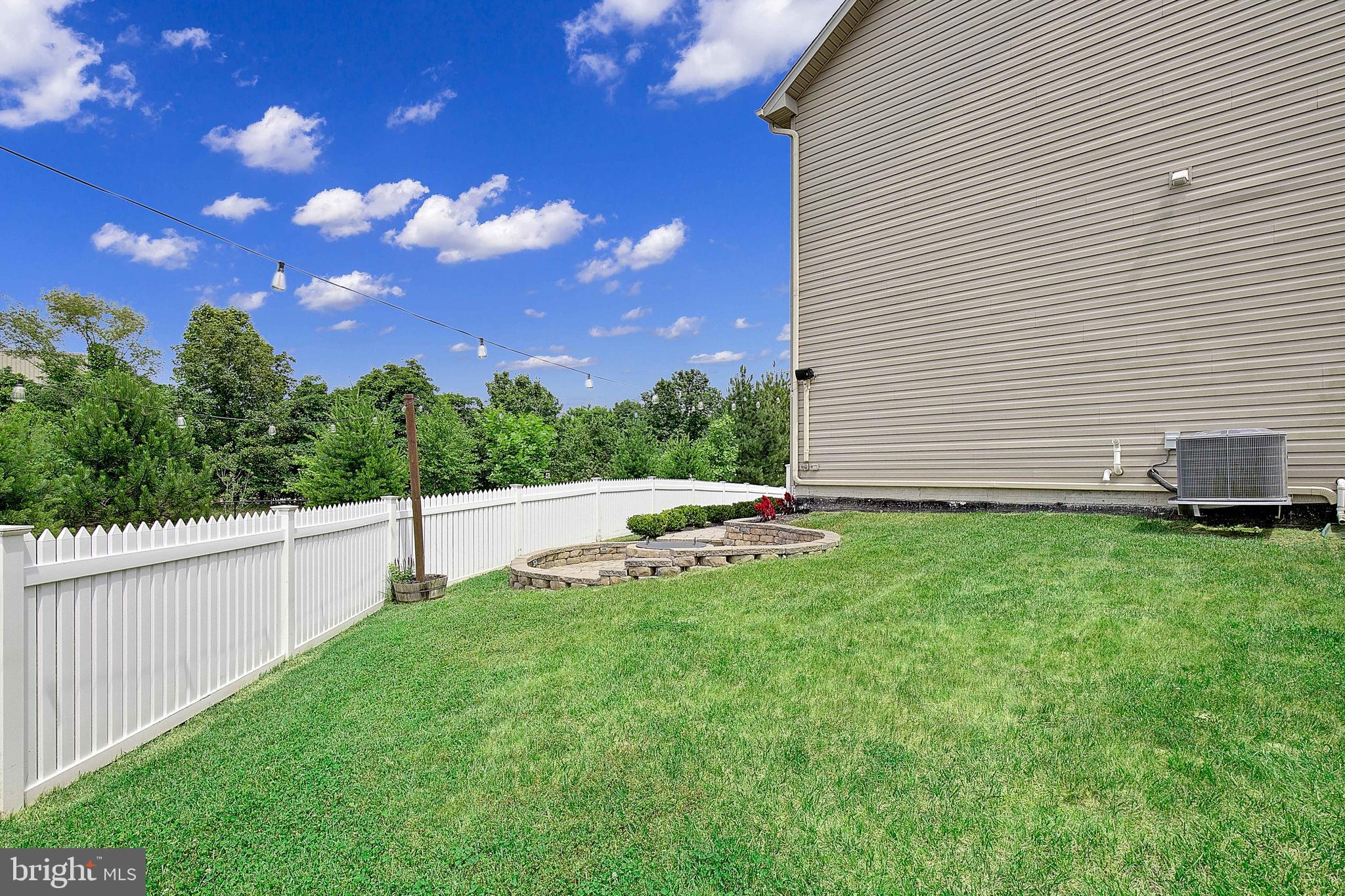 UPTON FARM - Residential