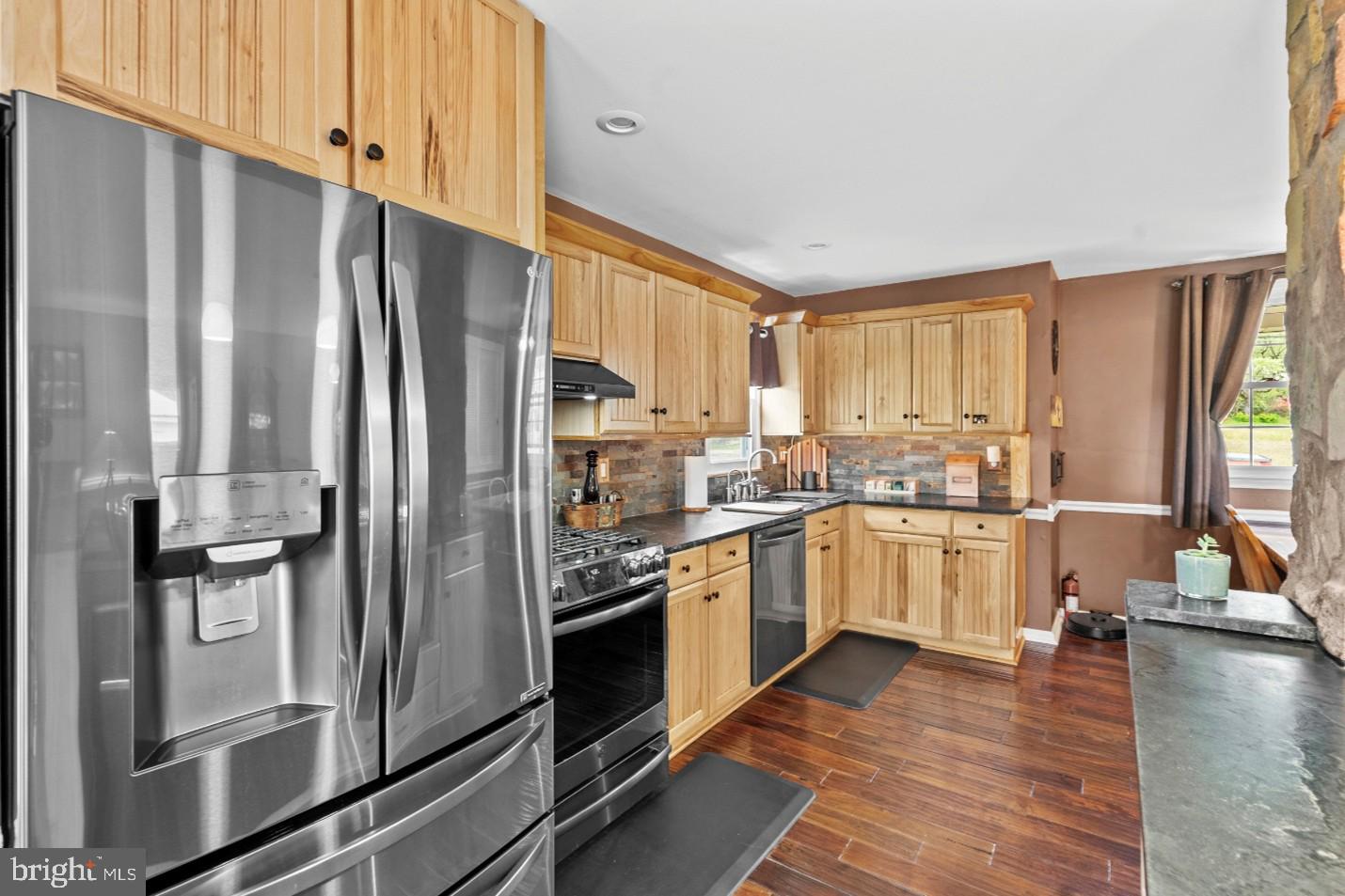 HILLCREST FARMS - Residential