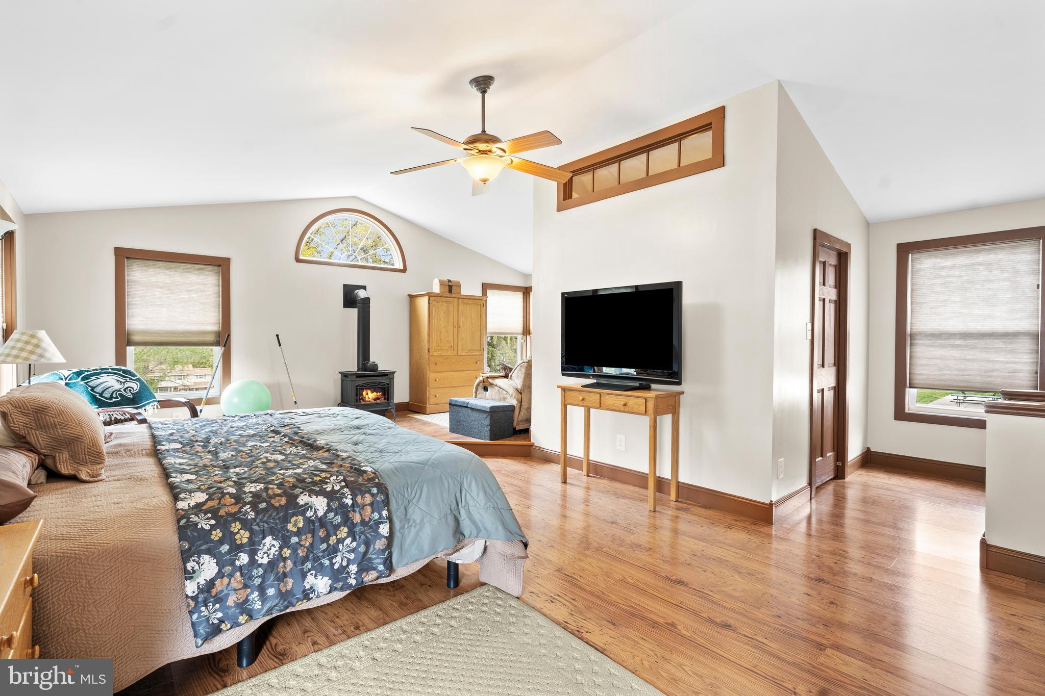 HILLCREST FARMS - Residential